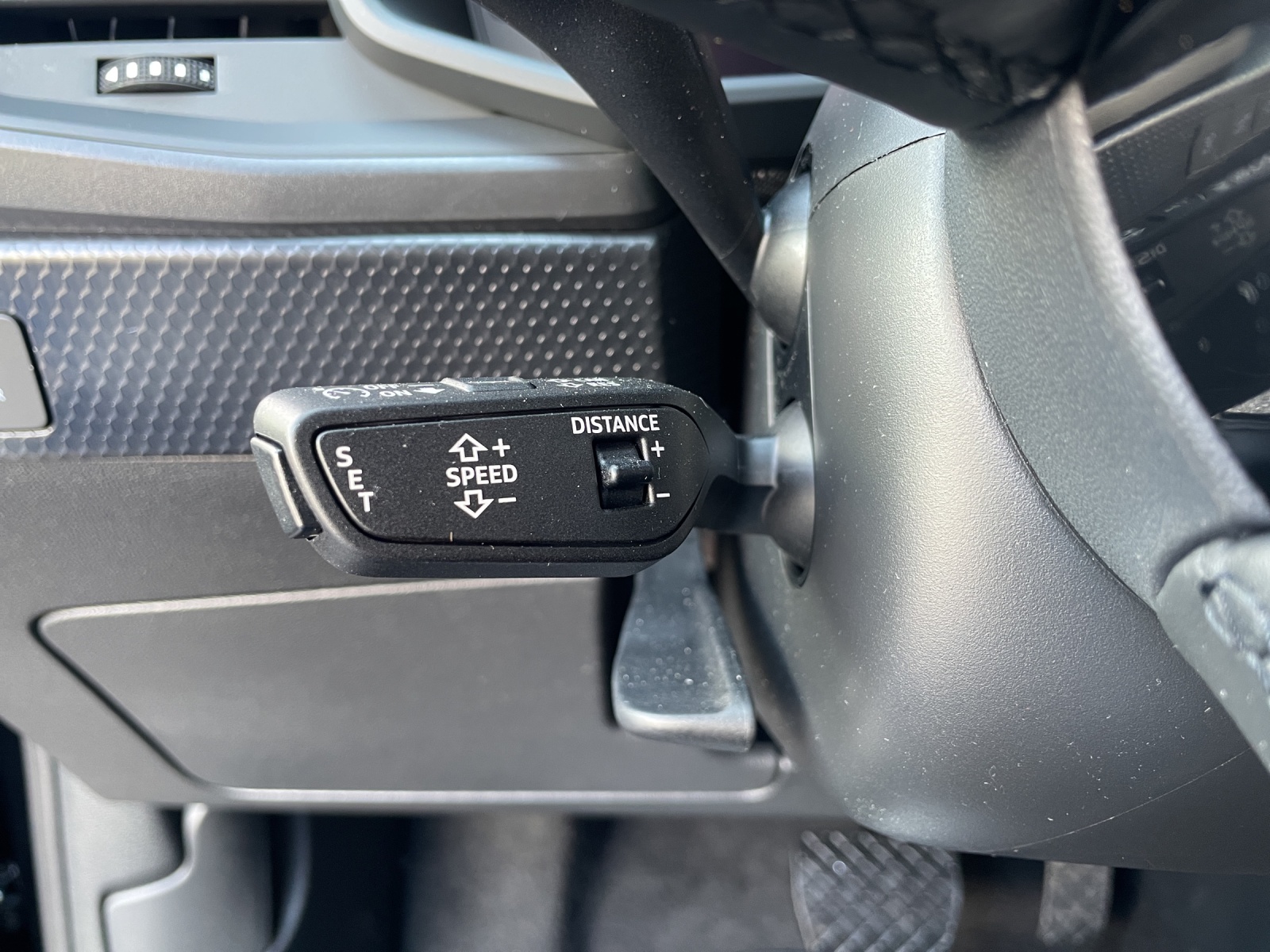 AUDI A1 Sportback 30 TFSI Attraction S-tronic-image-13