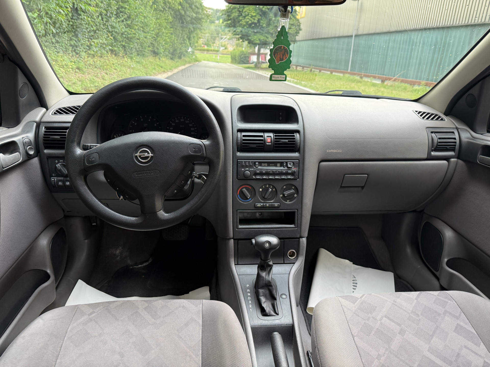 OPEL Astra 1.6i 16V Comfort-image-10