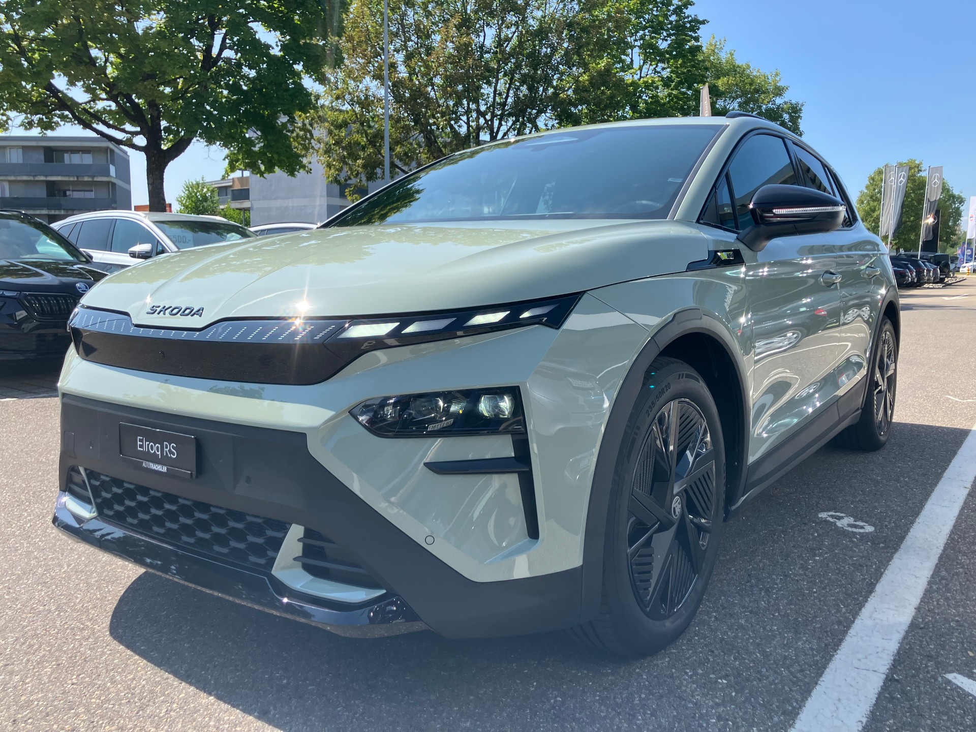SKODA Elroq RS 4x4-image-2