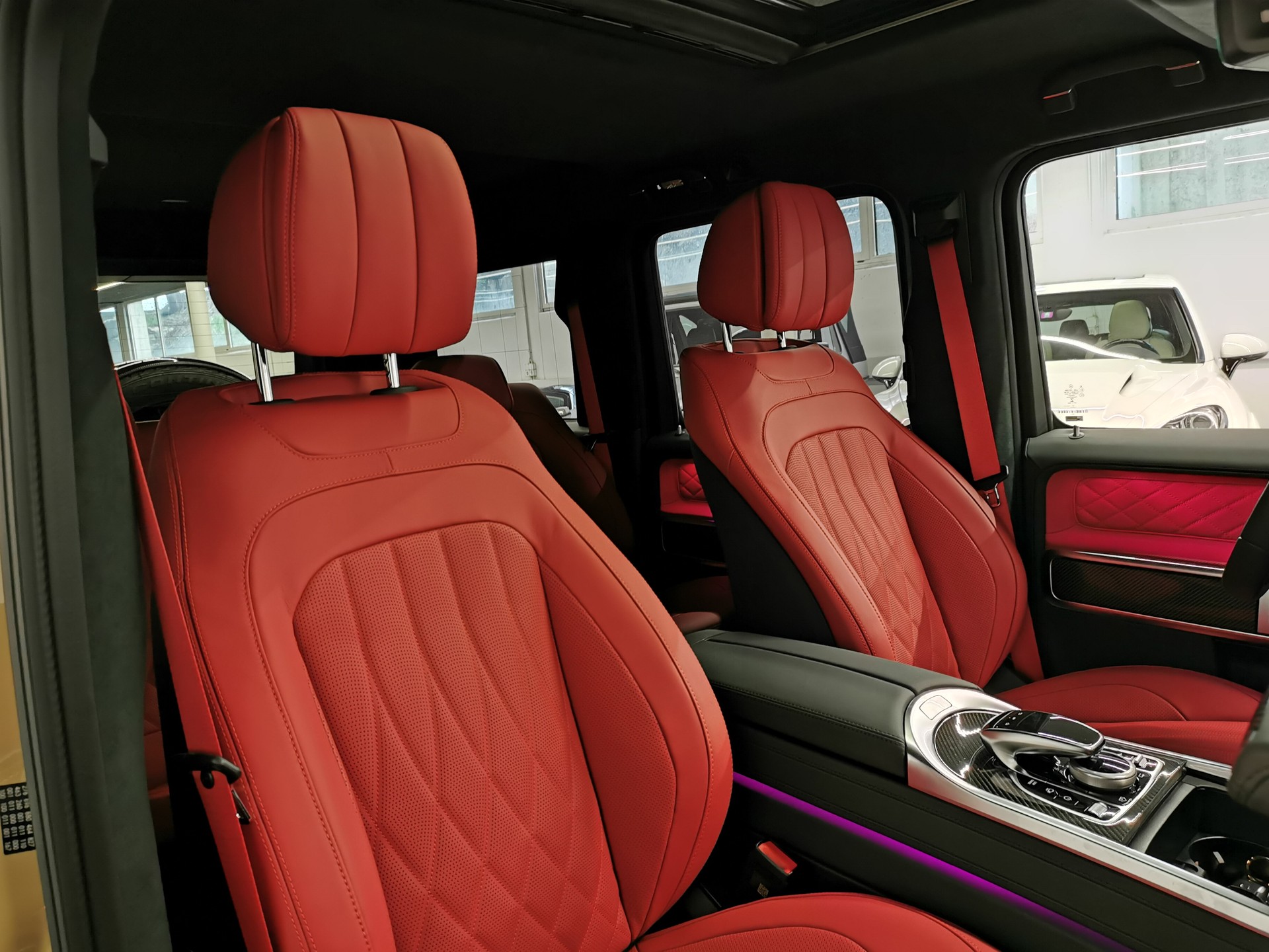 MERCEDES-BENZ G 500 AMG Line 9G-Tronic WÜSTENSAND EXKLUSIVE MANUFAKTUR FINAL EDITION V8 ULTIMATE CARBON DESIGNO VOLL STANDHEIZUNG-image-10