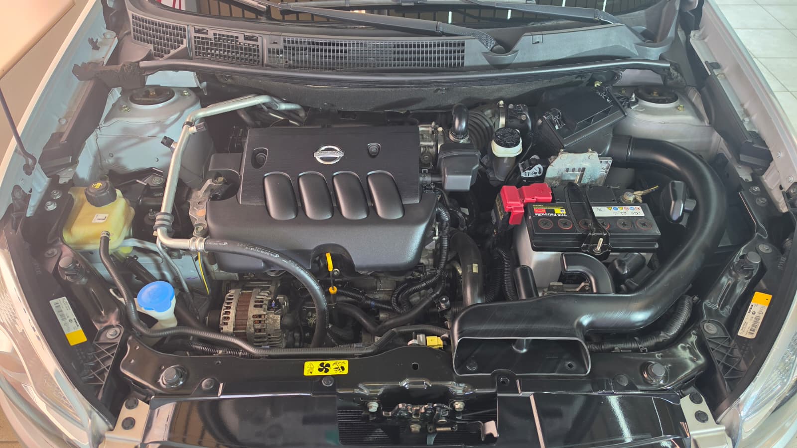 NISSAN Qashqai 2.0 4WD acenta XTronic CVT, Schweizer Fahrzeug, Frisch ab MFK und Frisch ab Service, 8-fach Bereift-image-14