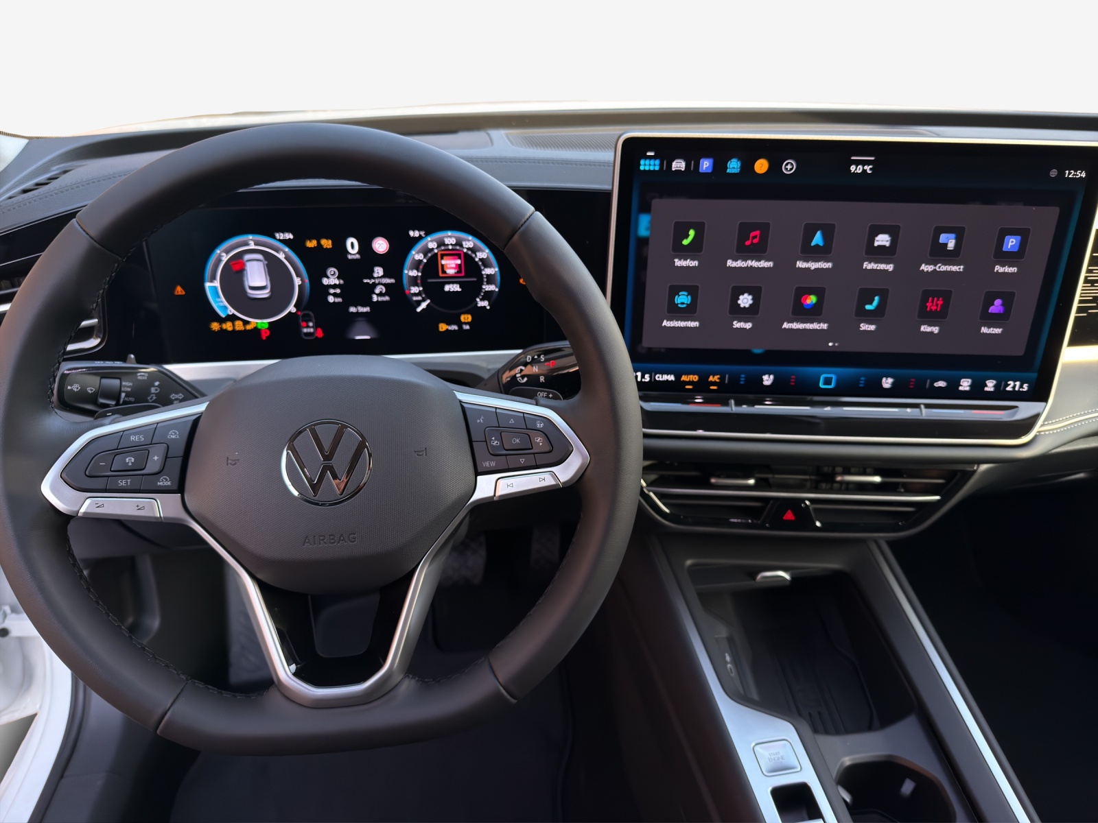 VW Passat Variant 2.0 TDI evo Business 4 Motion DSG-image-8