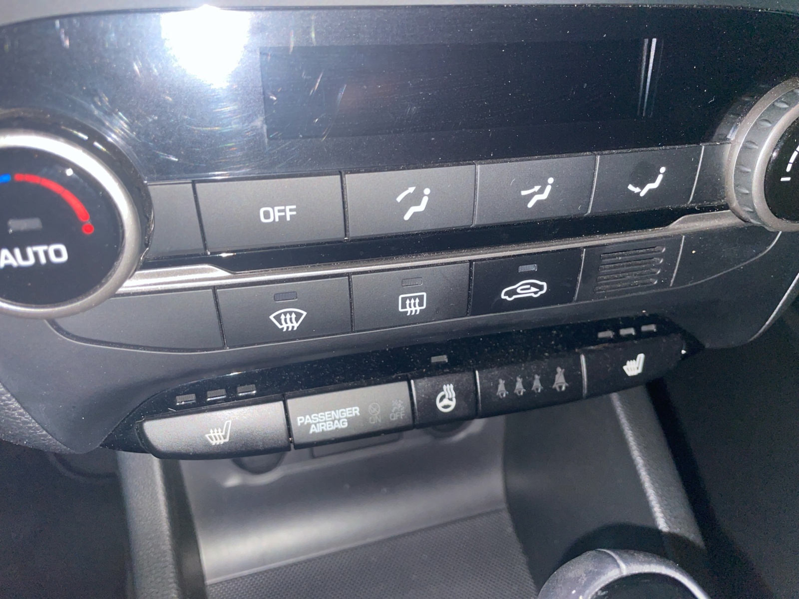 HYUNDAI i20 1.0 T-GDi 120 Amplia-image-11