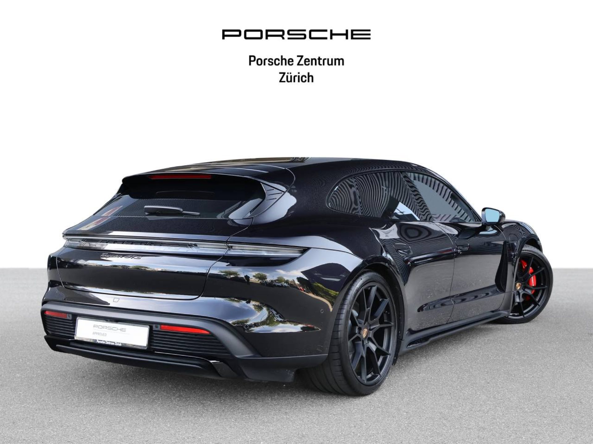 PORSCHE Taycan GTS Sport Turismo-image-5