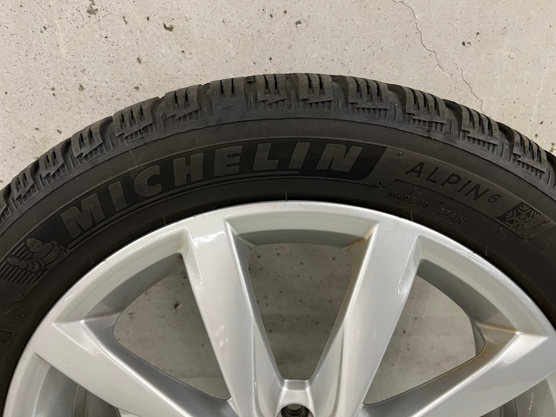 VW Golf 1.5 TSI EVO Highline DSG-image-28