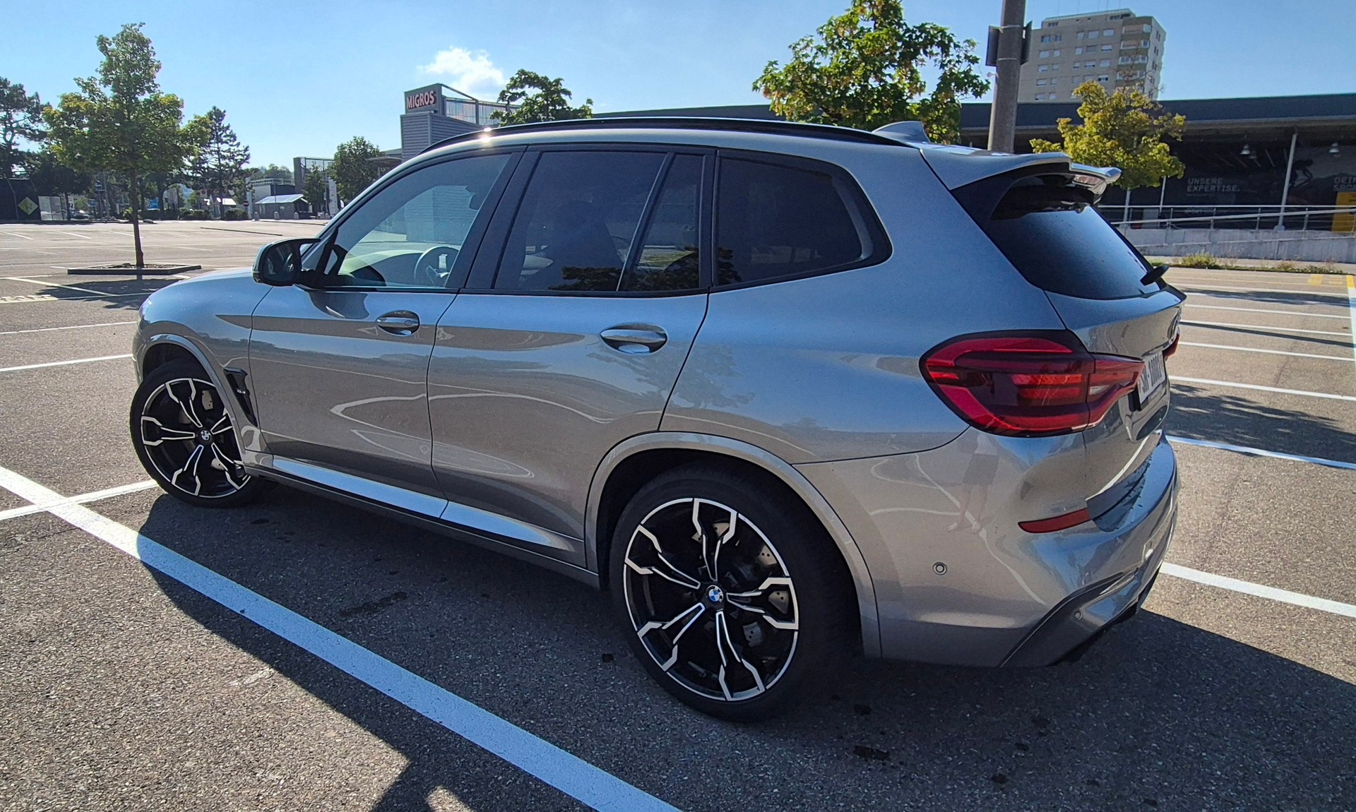 BMW Competition-image-1
