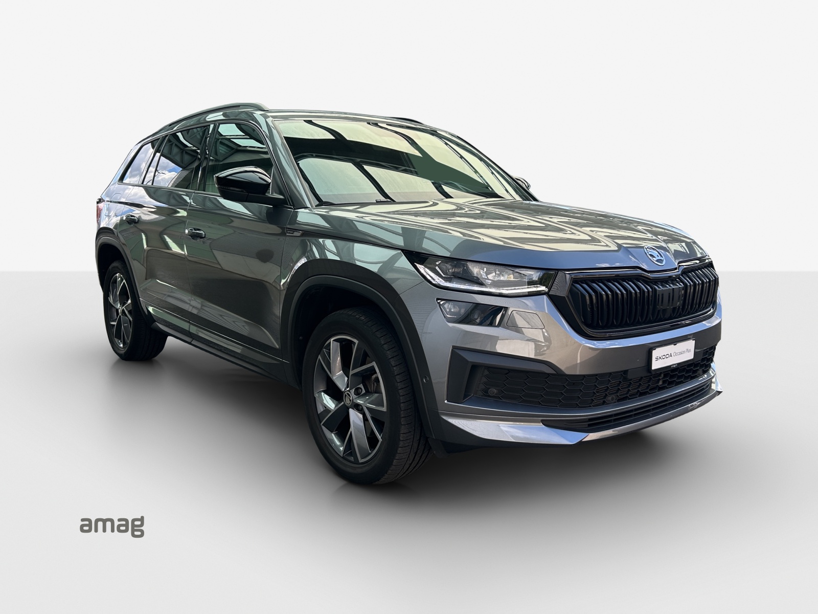 SKODA Kodiaq 2.0 TSI 4x4 SportLine-image-5