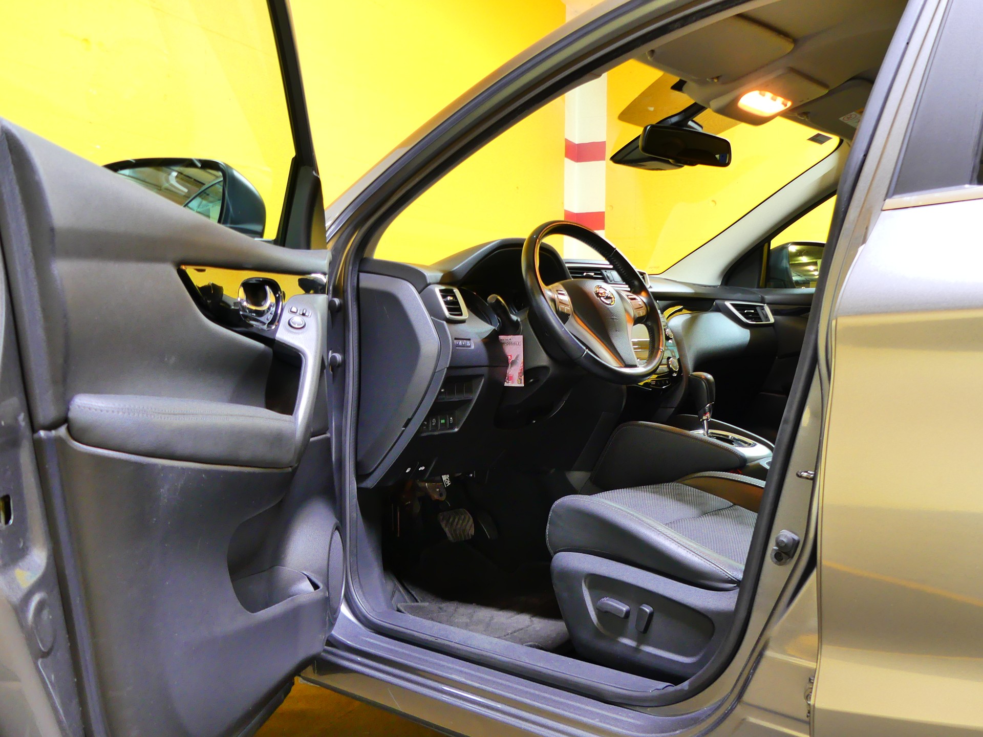 NISSAN Qashqai 1.2 DIG-T tekna Xtronic CVT-image-9