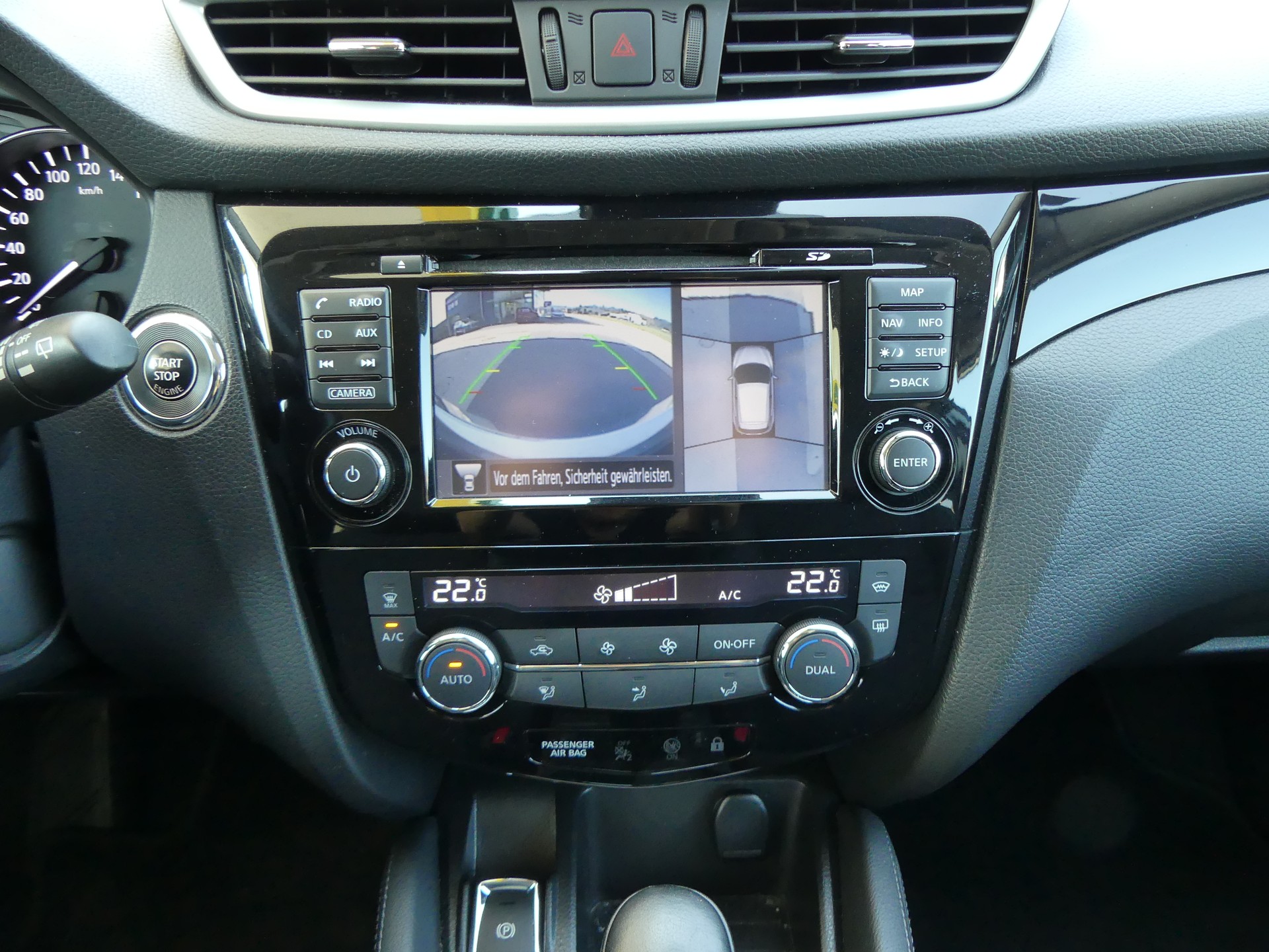 NISSAN Qashqai 1.2 DIG-T tekna Xtronic CVT-image-13