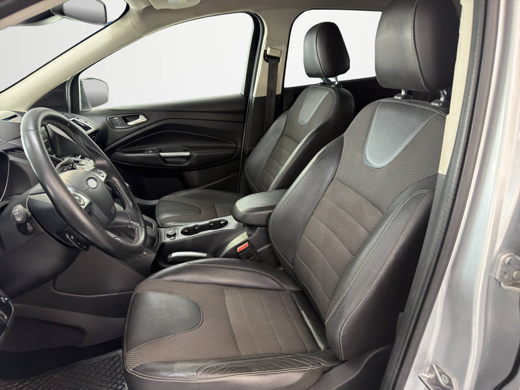 FORD Kuga 2.0 TDCi 180 Carving FPS-image-8
