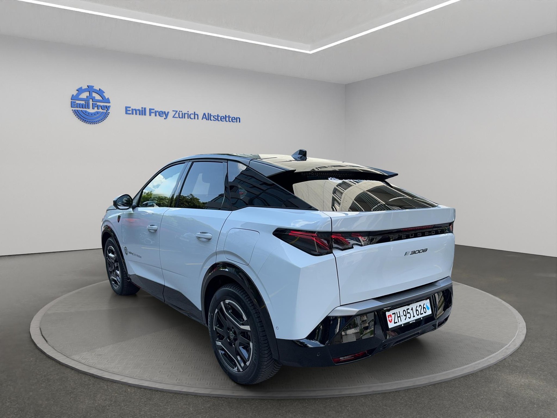 PEUGEOT 3008 e-GT-image-1