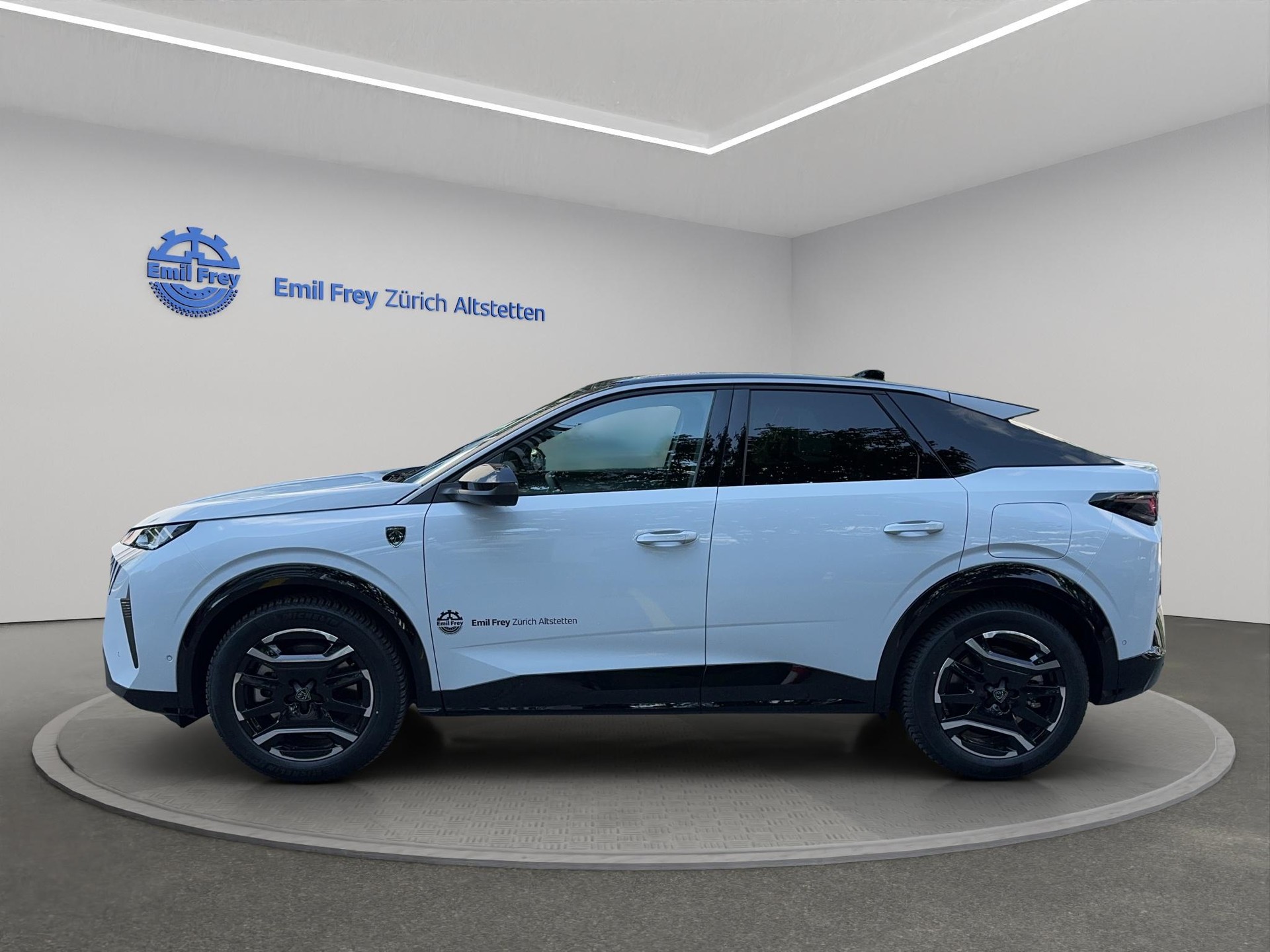 PEUGEOT 3008 e-GT-image-4