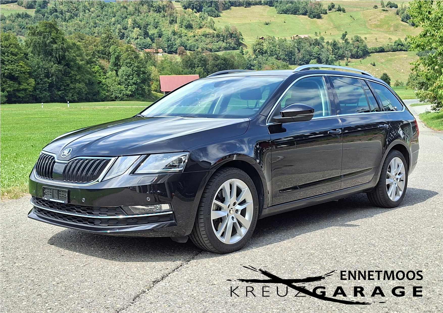 SKODA Octavia Combi 2.0 TSI Style 4x4 DSG *8-fach bereift+Anhängerkupplung*-image-0