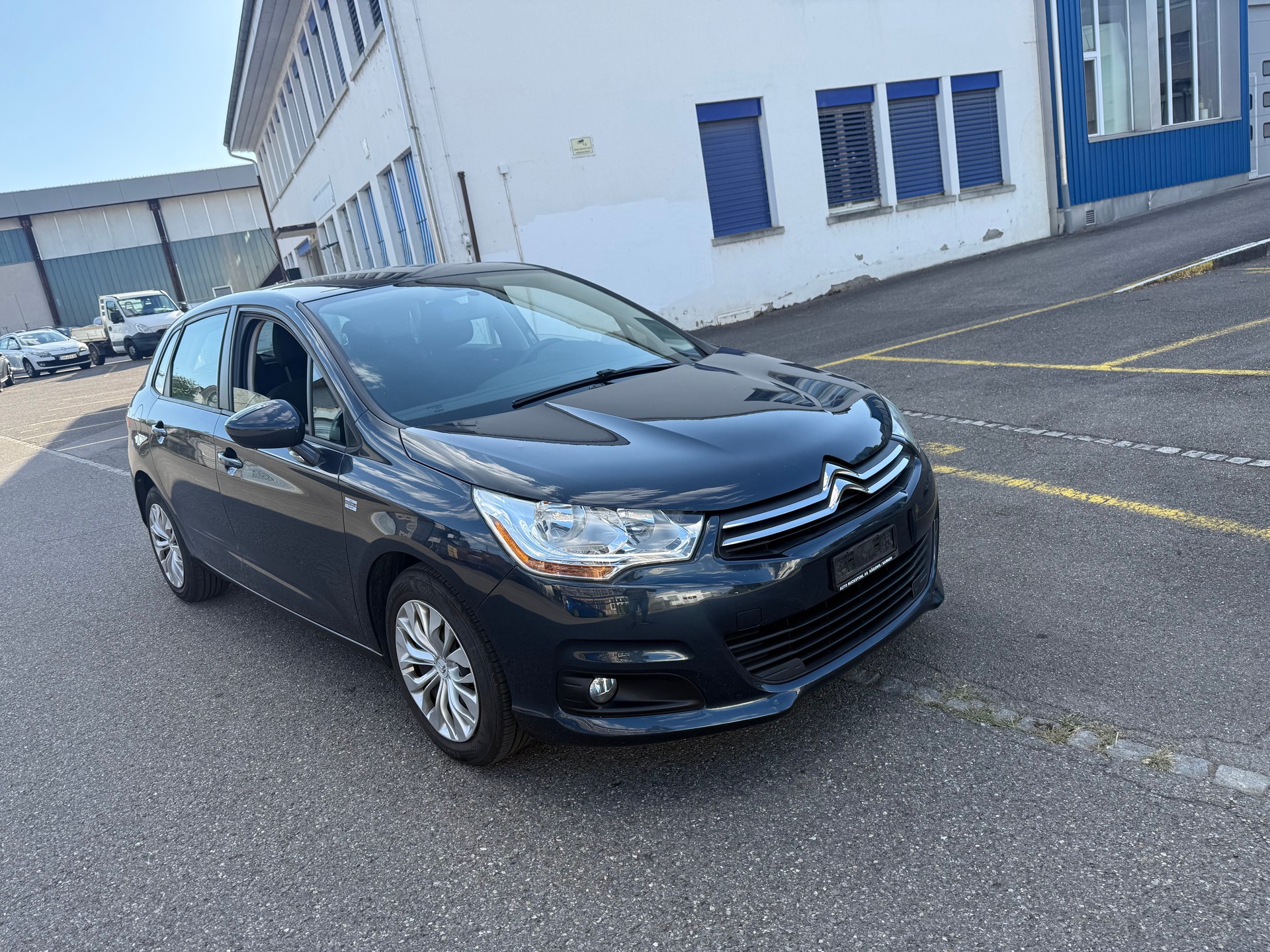 CITROEN C4 1.2 Pure Tech Feel-image-0