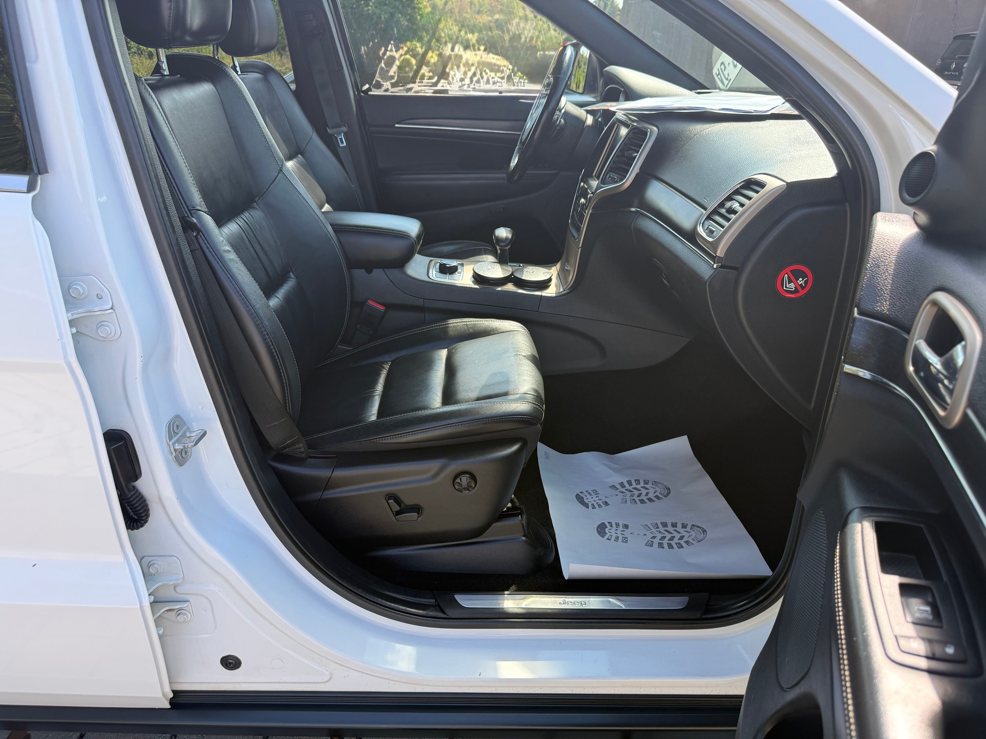 JEEP Grand Cherokee 3.0 CRD Limited Automatic-image-9