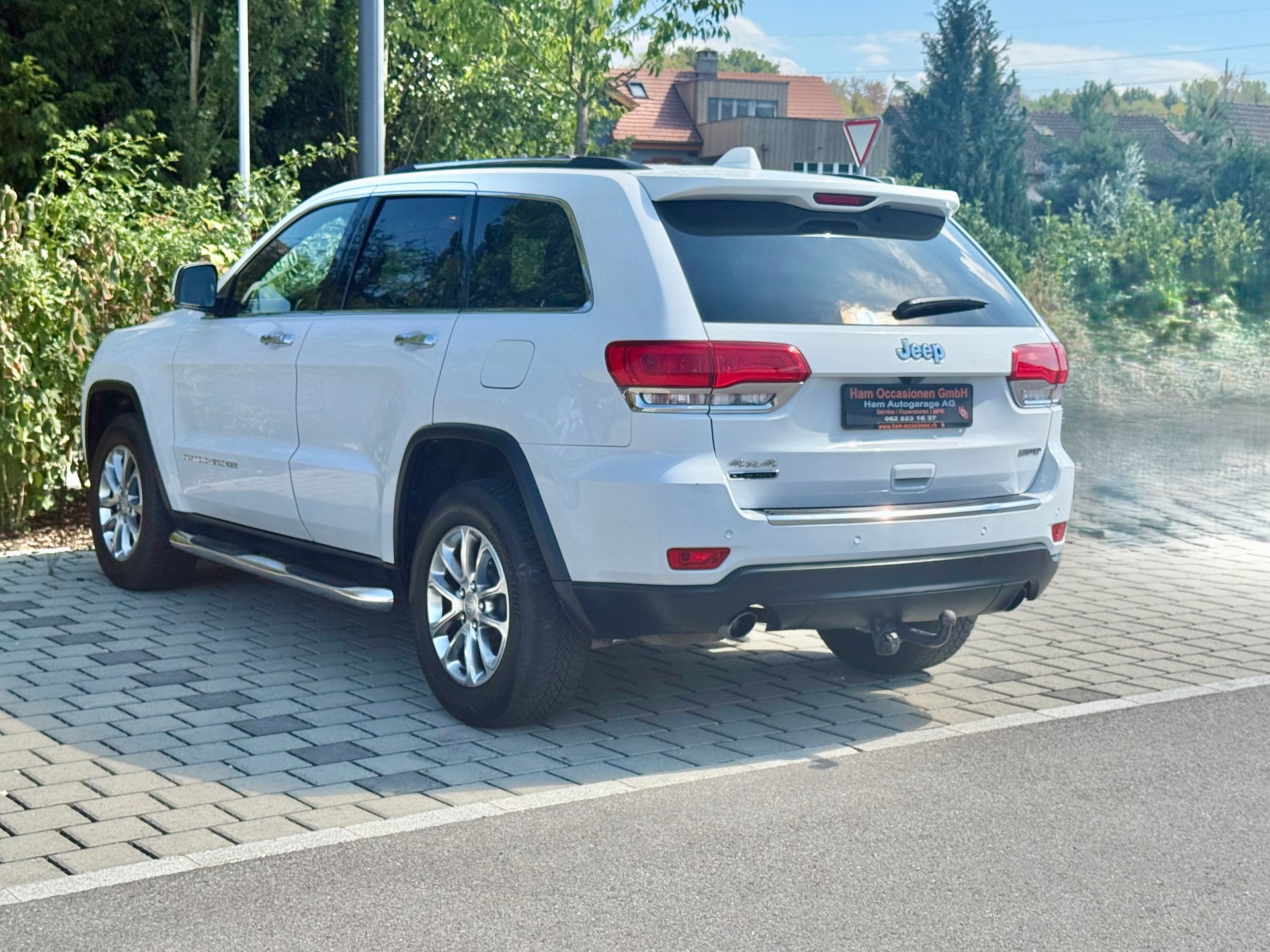 JEEP Grand Cherokee 3.0 CRD Limited Automatic-image-2