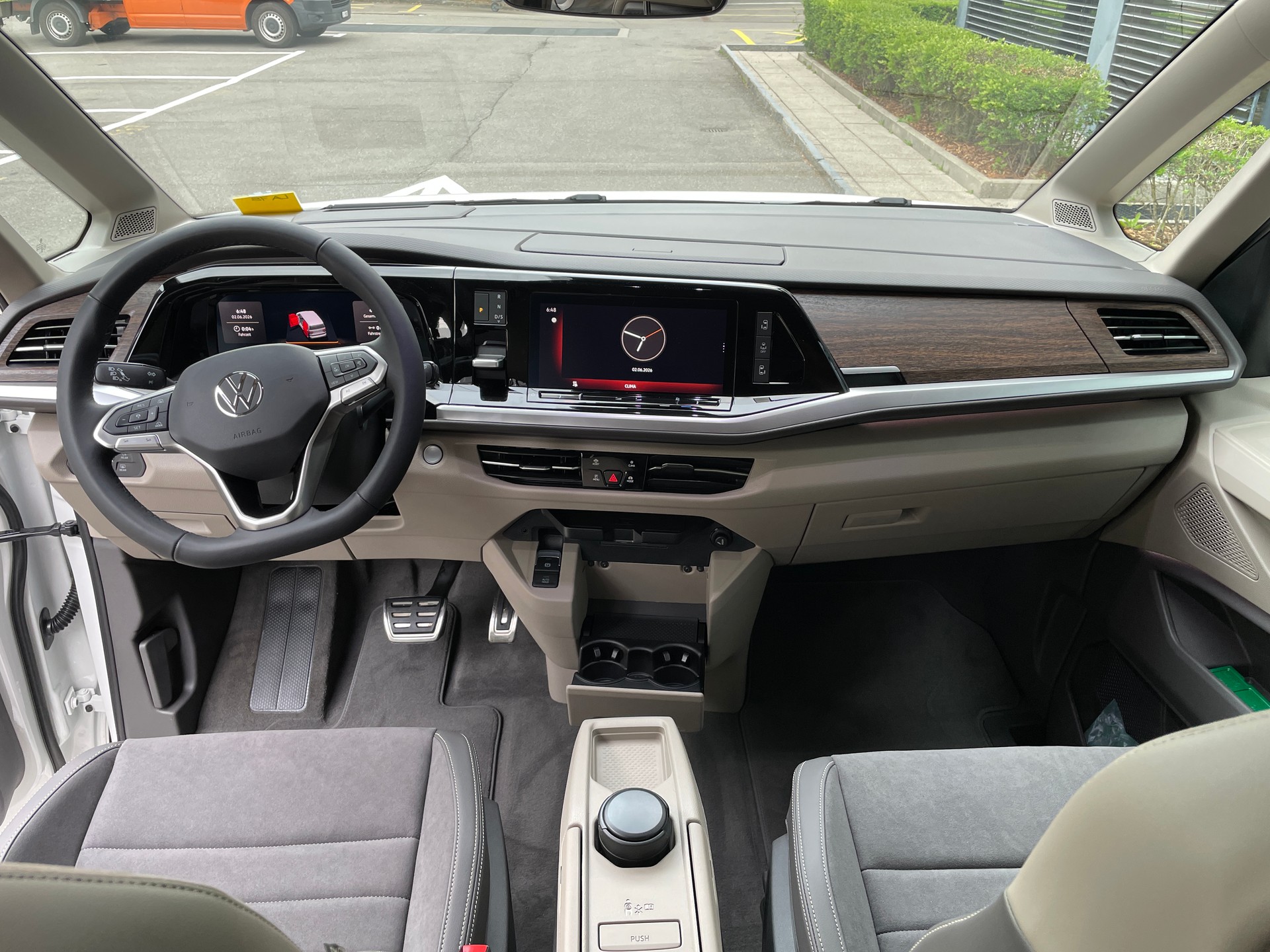 VW Multivan 1.5 eHybrid Style 4Motion DSG-image-17