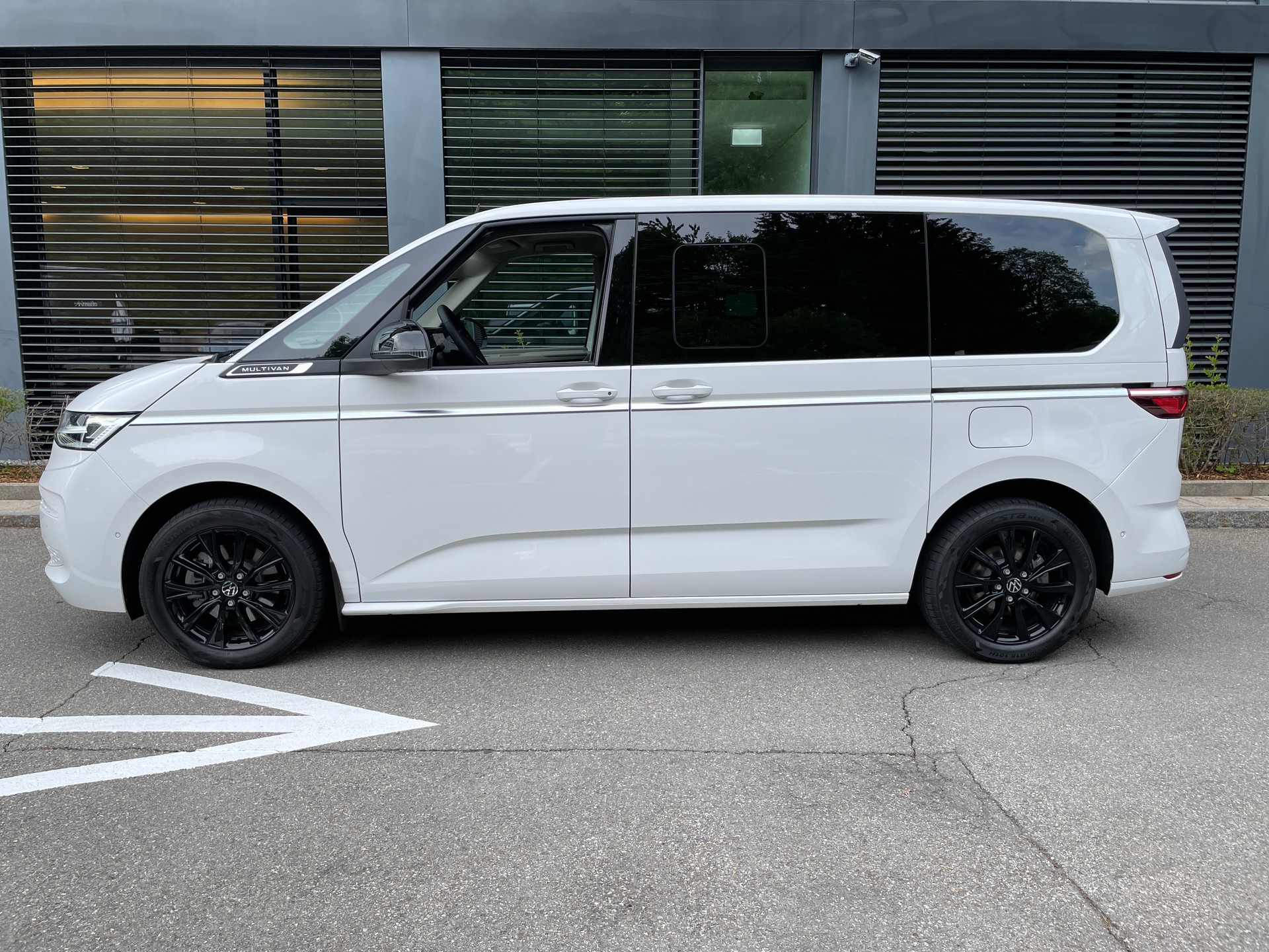 VW Multivan 1.5 eHybrid Style 4Motion DSG-image-7