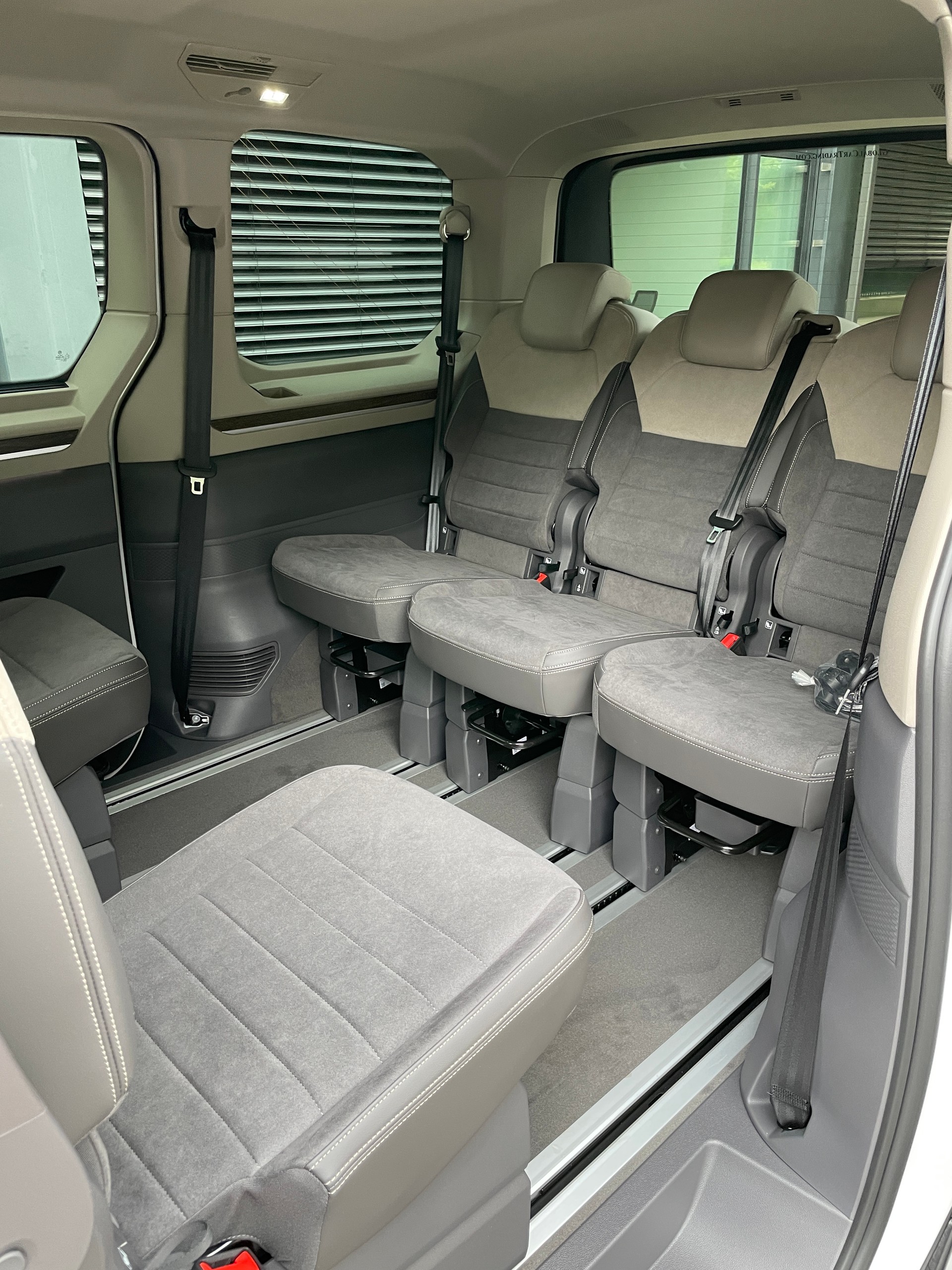 VW Multivan 1.5 eHybrid Style 4Motion DSG-image-13