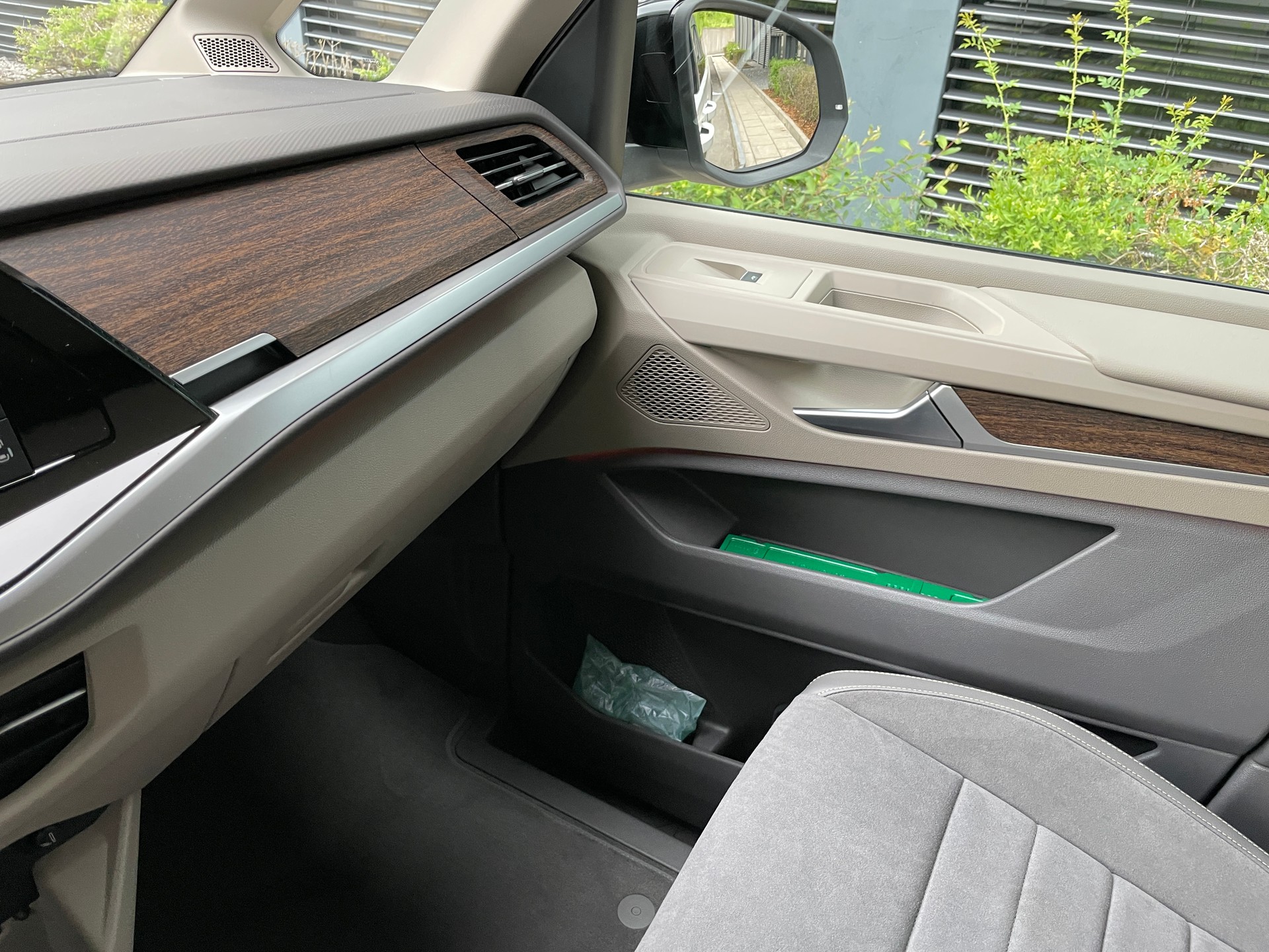 VW Multivan 1.5 eHybrid Style 4Motion DSG-image-22