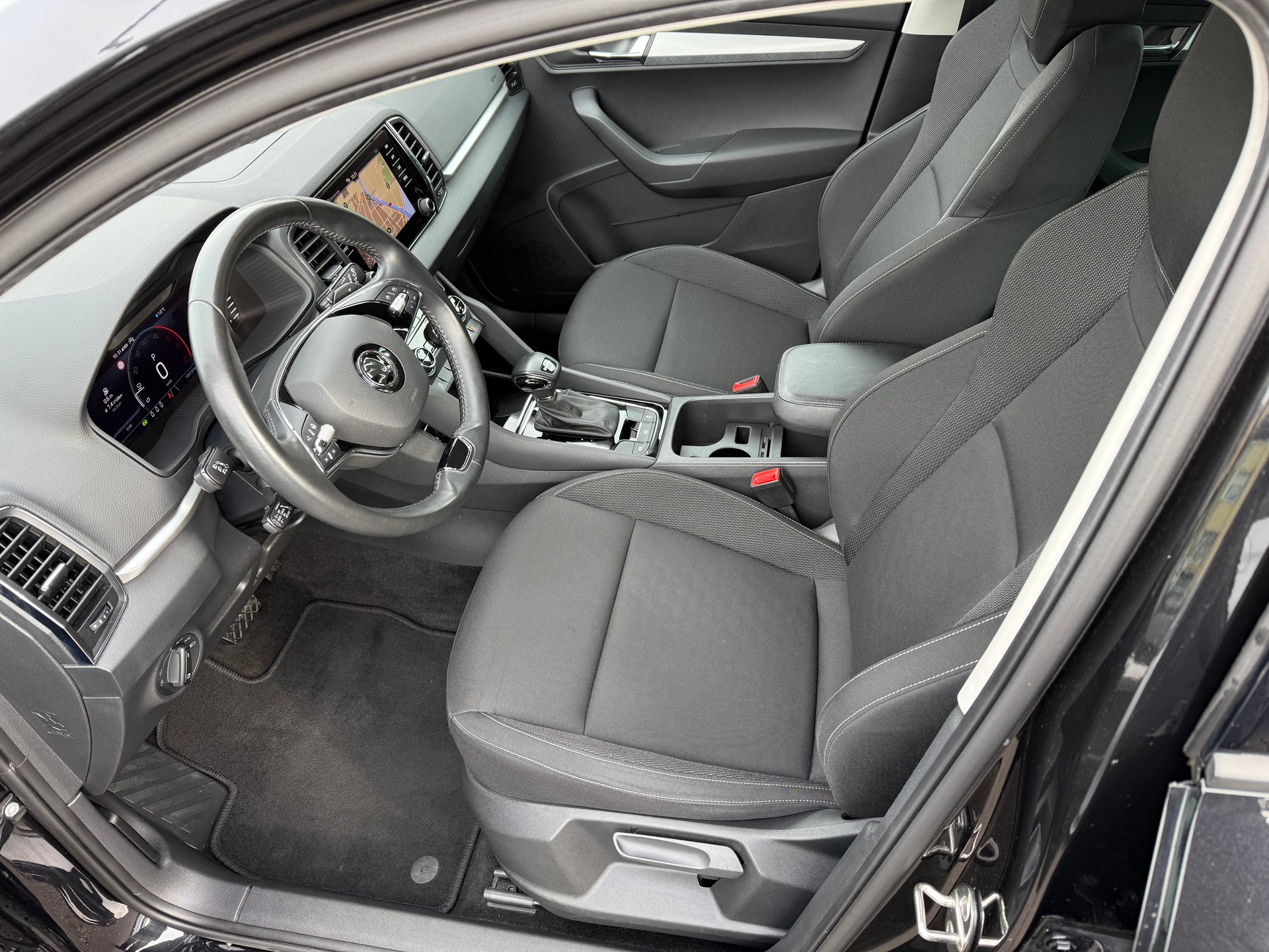 SKODA Karoq 2.0 TDI Ambition 4x4 DSG-image-7