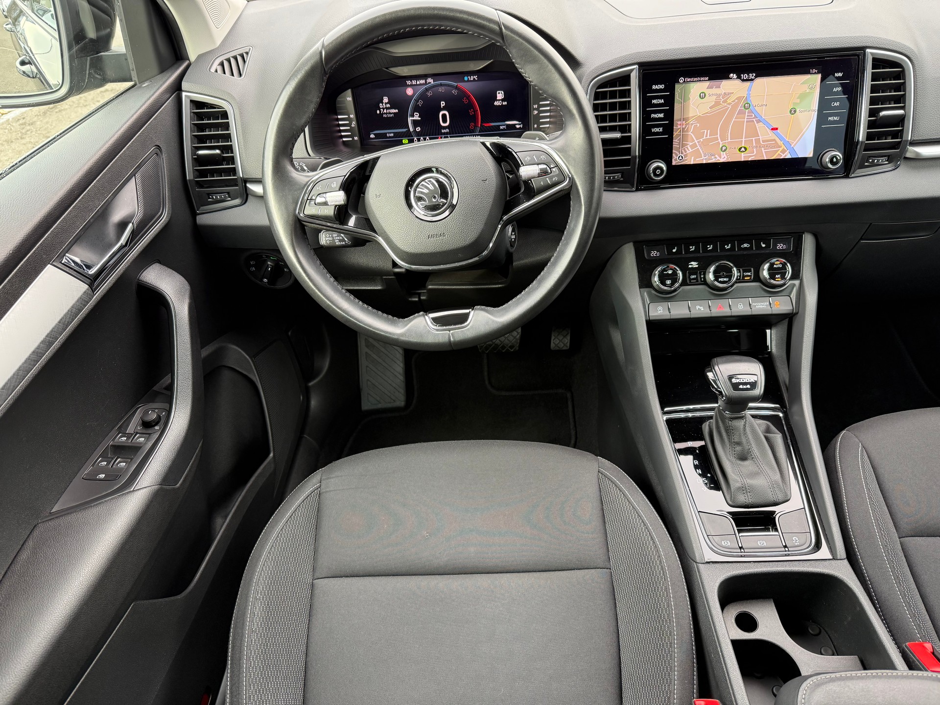 SKODA Karoq 2.0 TDI Ambition 4x4 DSG-image-14