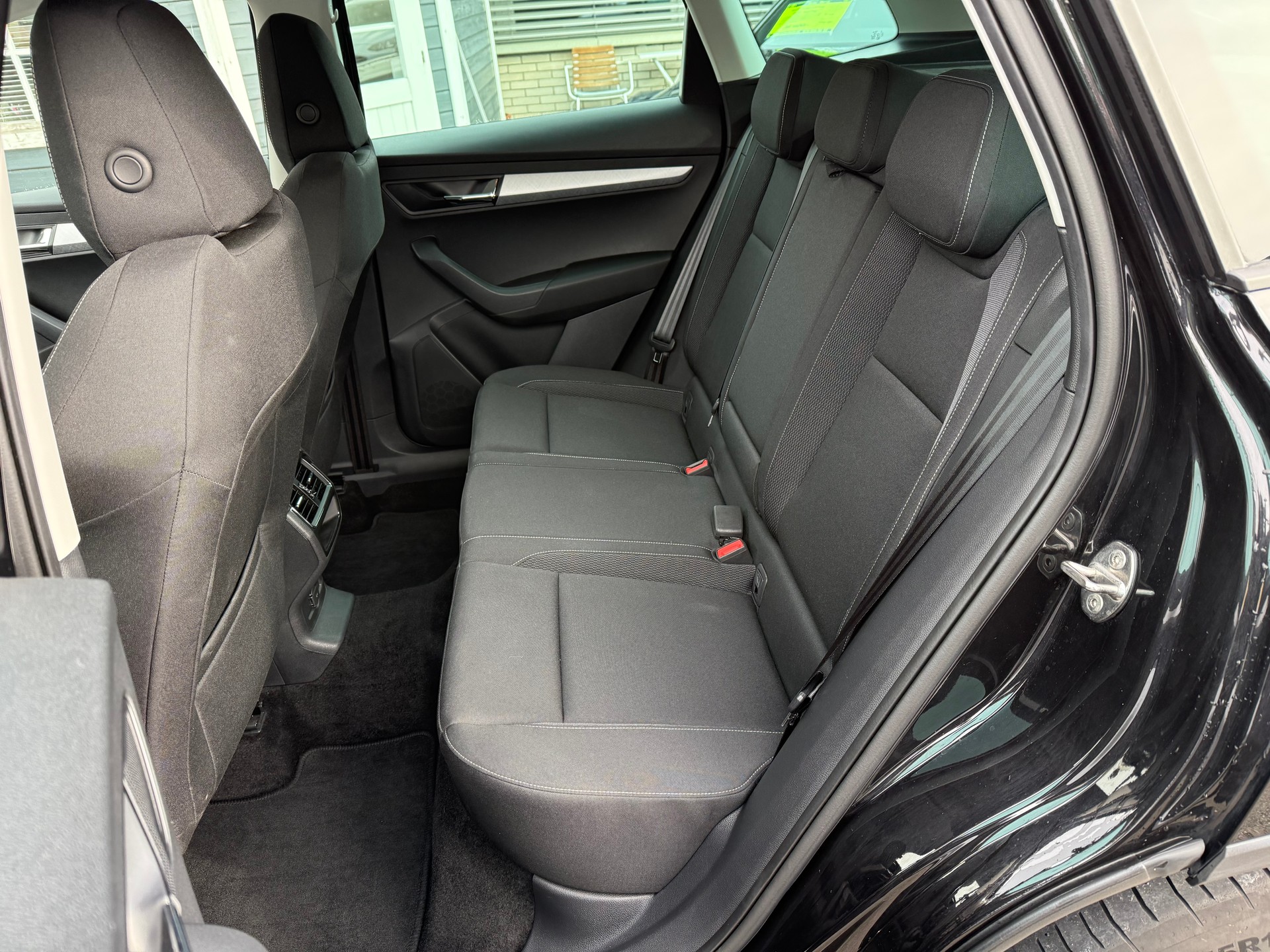 SKODA Karoq 2.0 TDI Ambition 4x4 DSG-image-10
