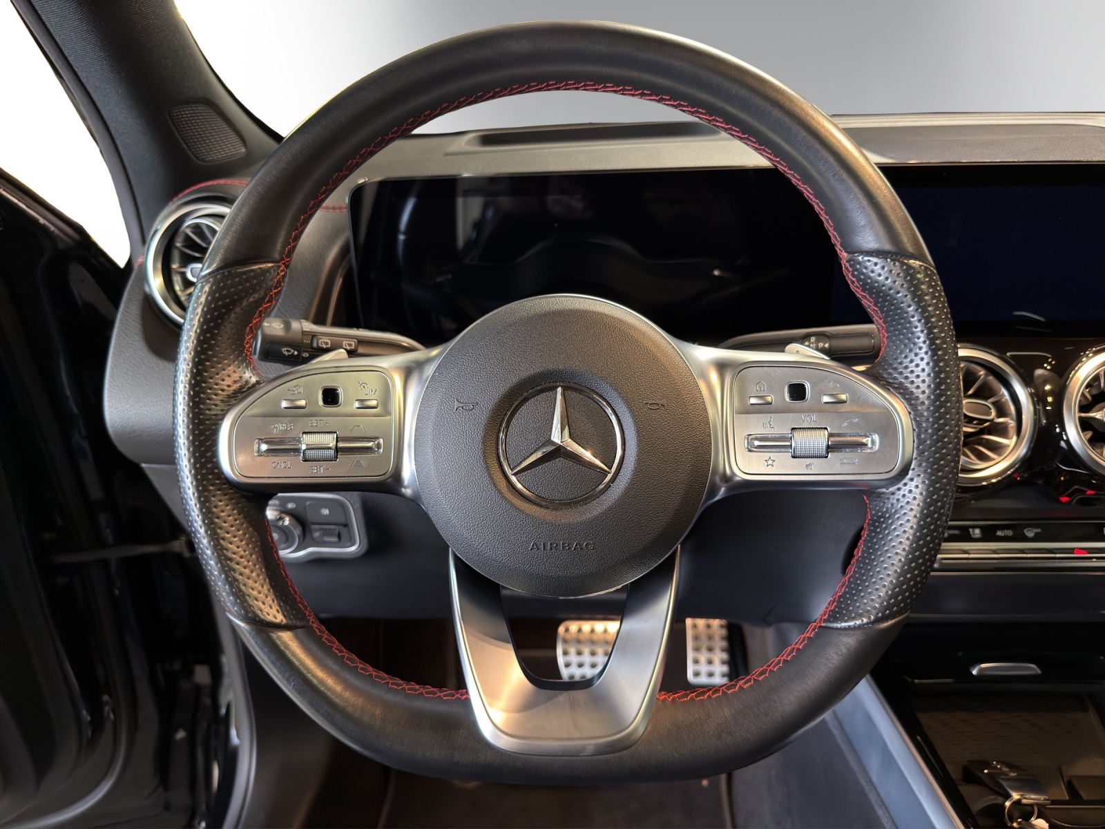 Image MERCEDES-BENZ EQB-350 EQB 350 AMG Line 4Matic