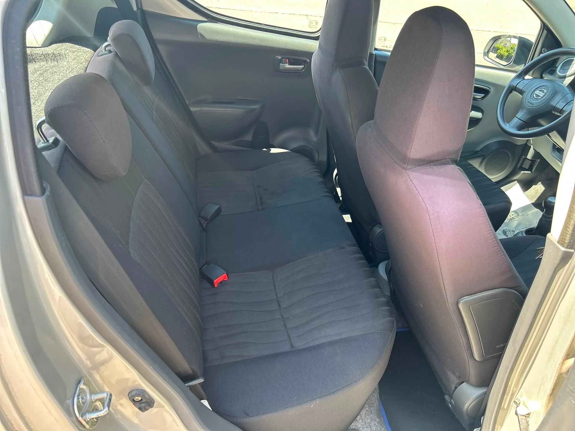 NISSAN Pixo 1.0 acenta-image-6