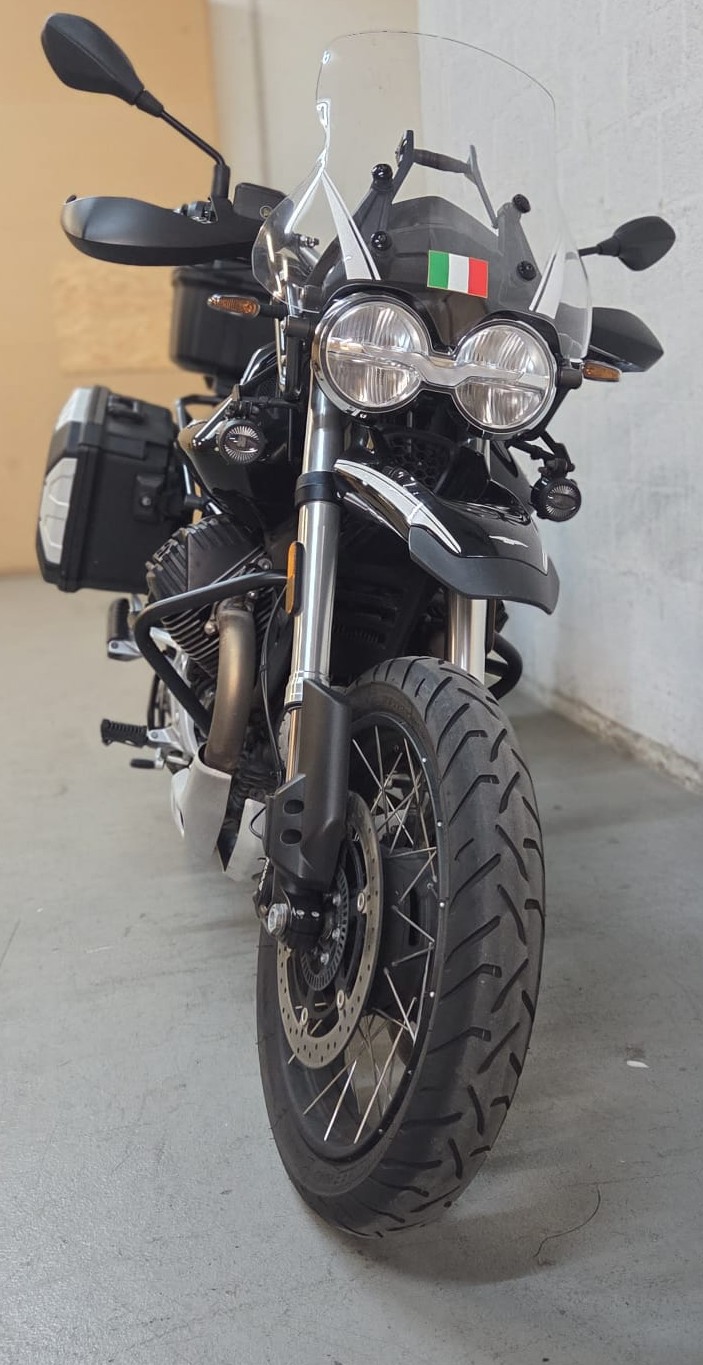 MOTO GUZZI V85 TT Guardia d'Onore-showroom-element-1
