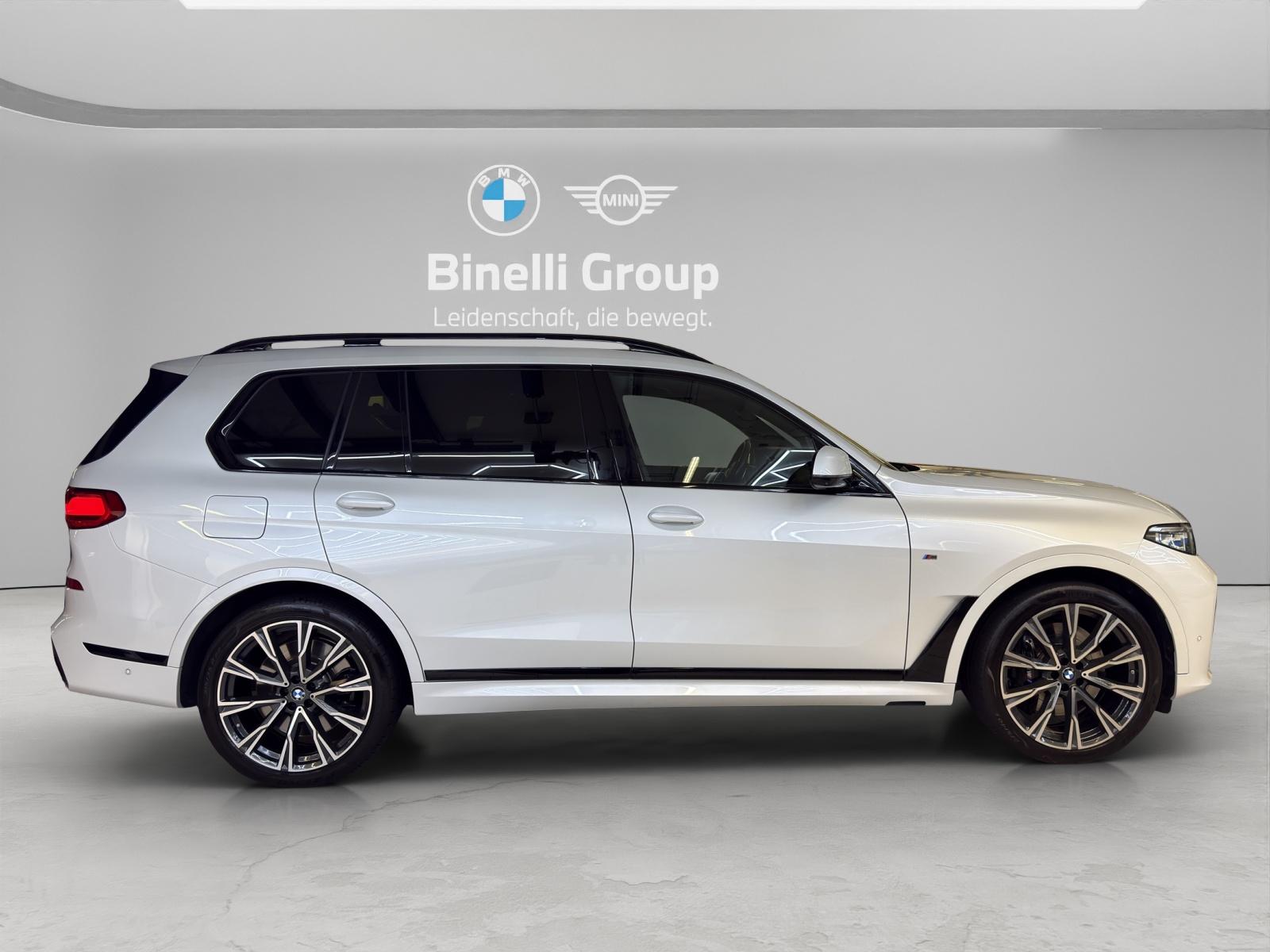 BMW X7 M50i-image-5