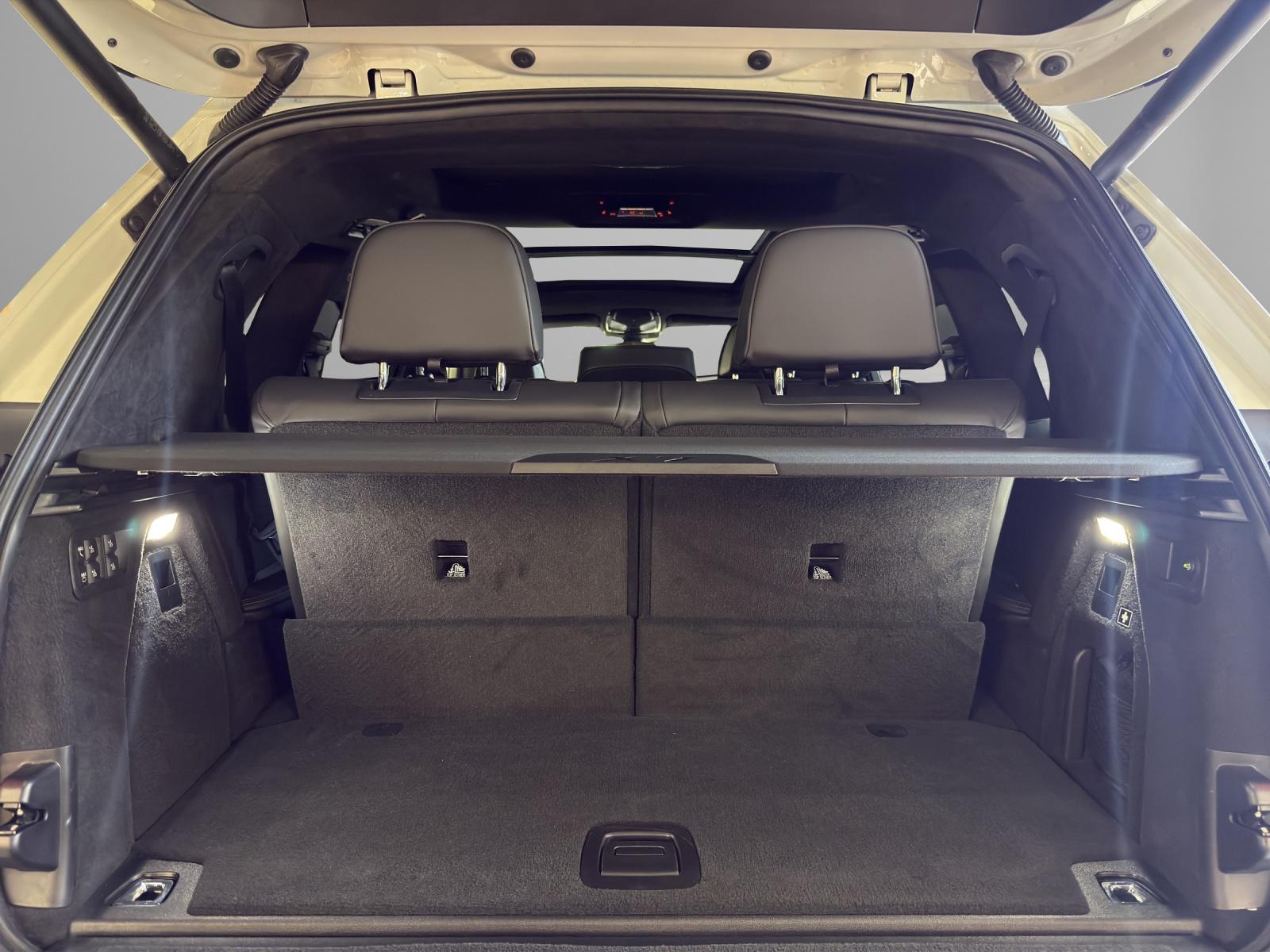 BMW X7 M50i-image-20