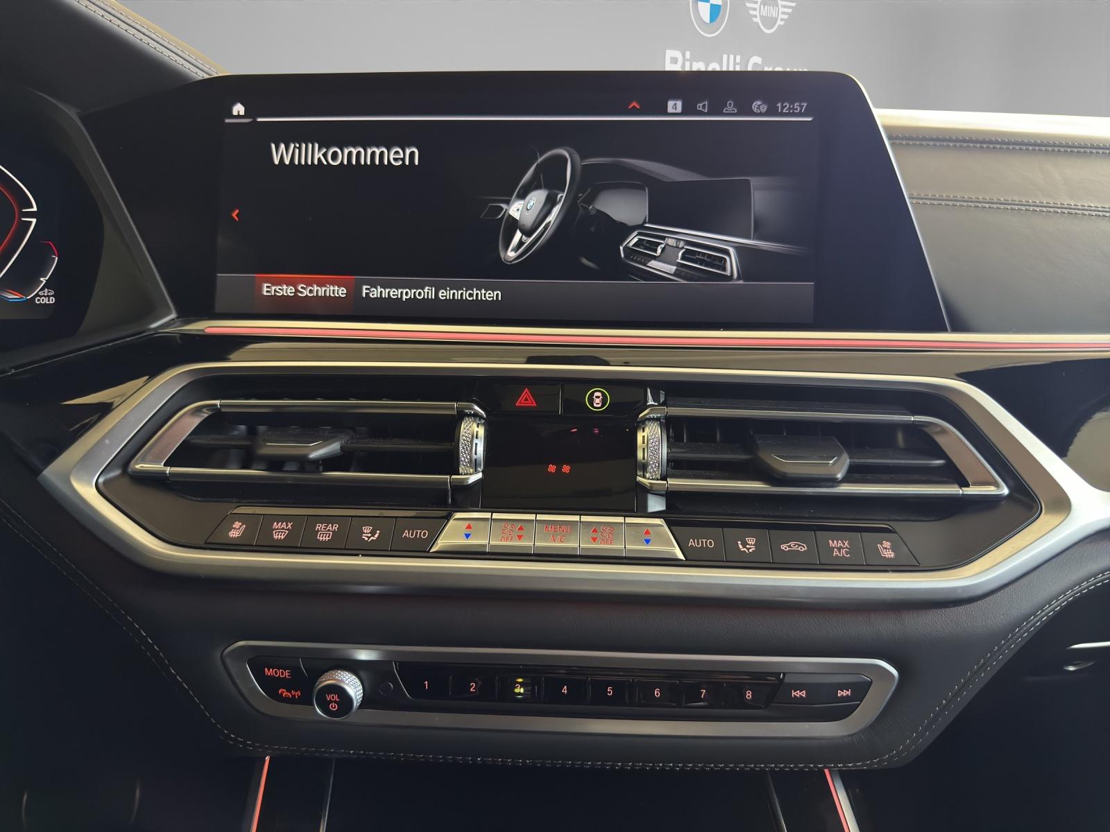 BMW X7 M50i-image-15