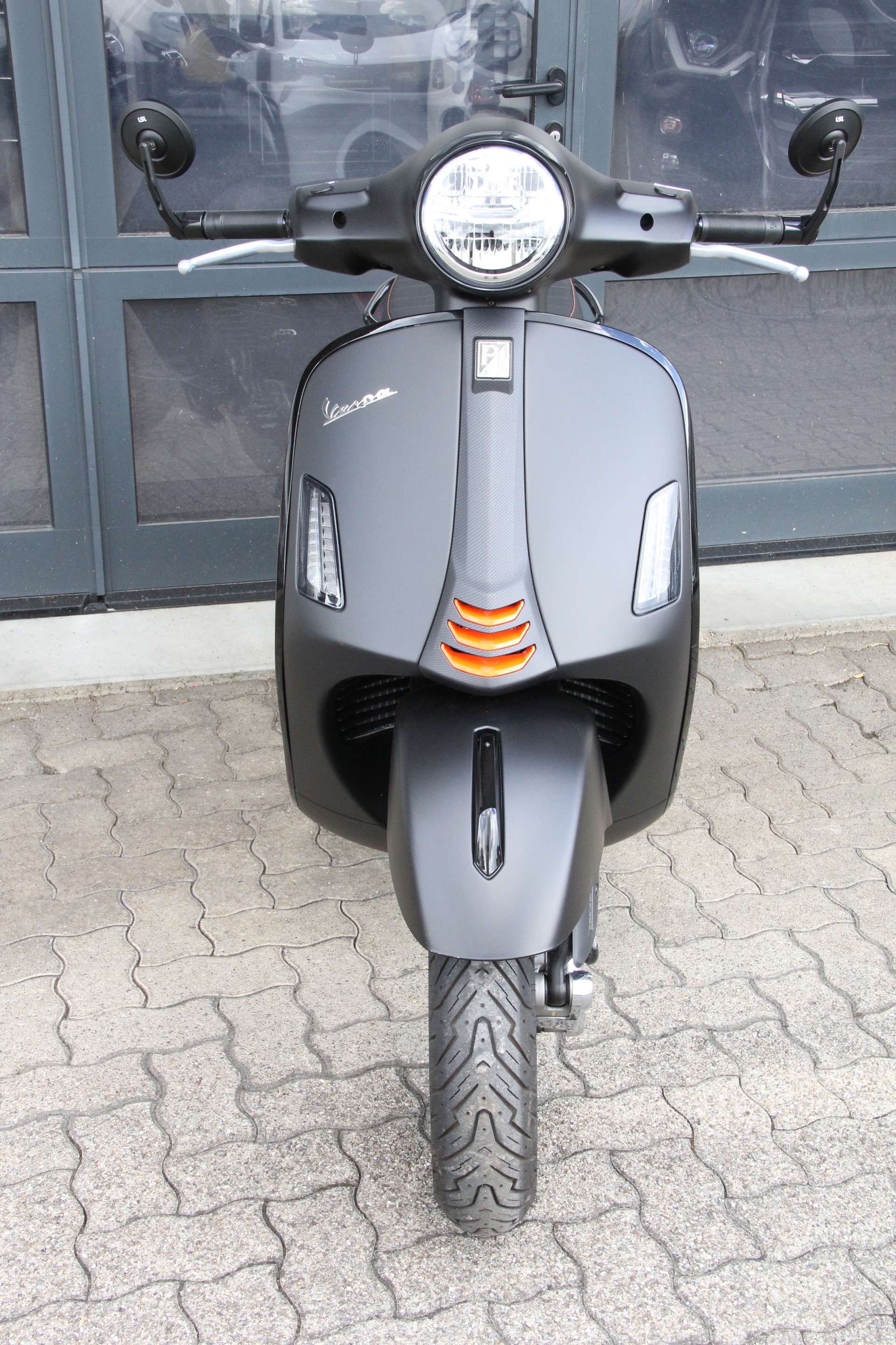 PIAGGIO Vespa GTS 300 Super Sport ABS-image-10