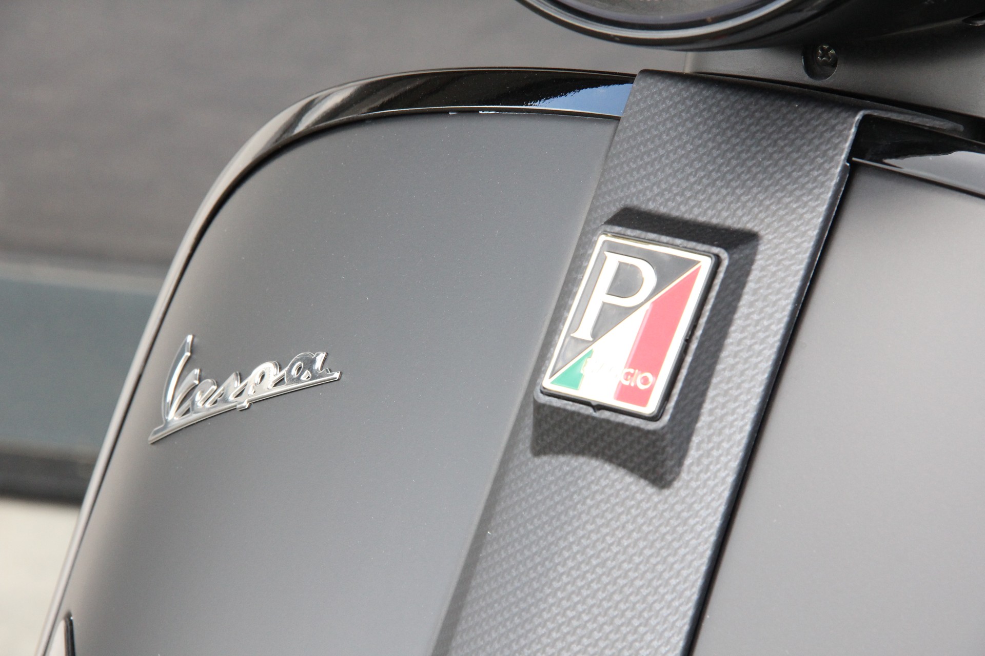 PIAGGIO Vespa GTS 300 Super Sport ABS-image-15