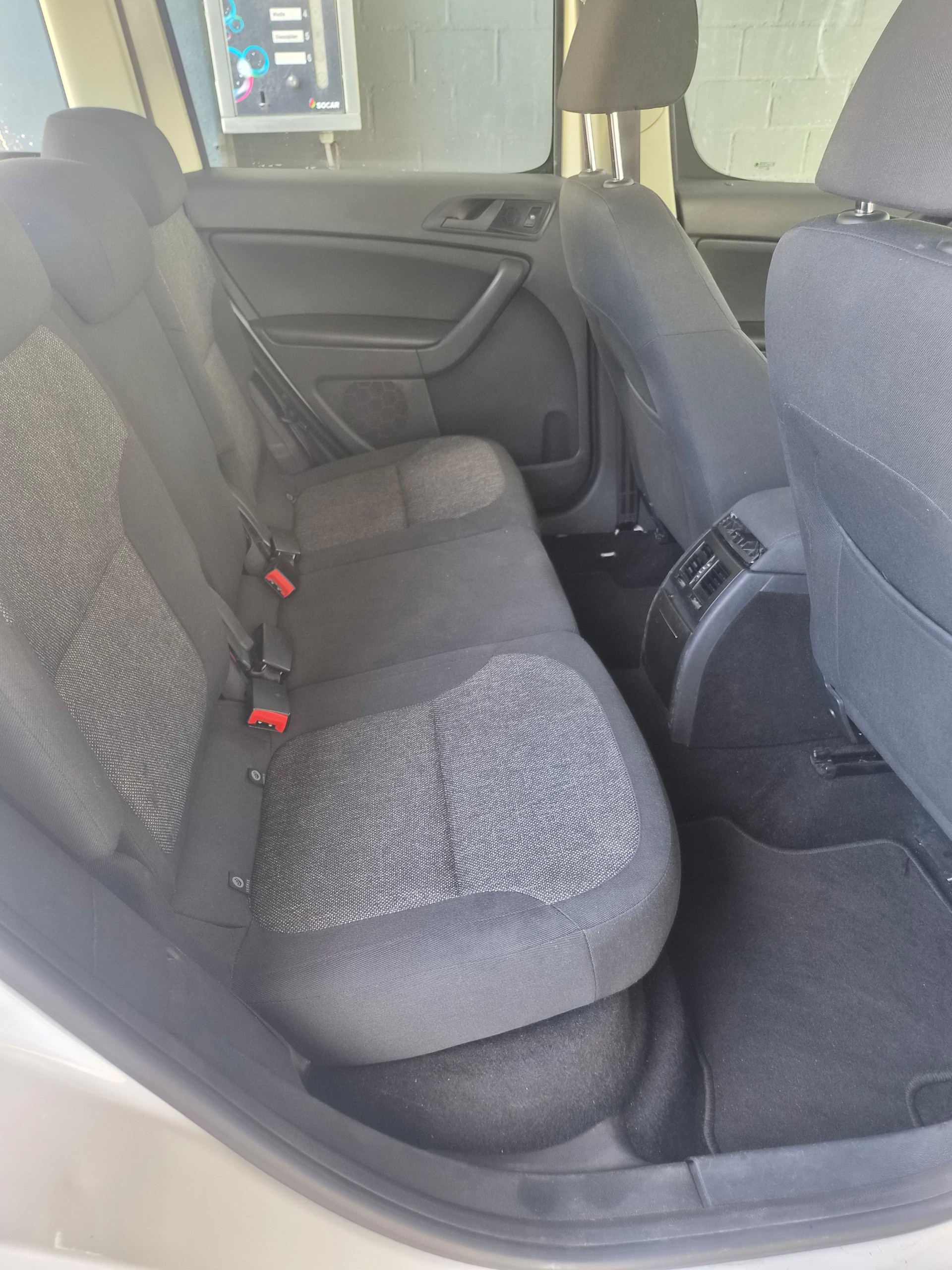 SKODA Yeti 1.8 TSI Active Outdoor 4x4-image-14