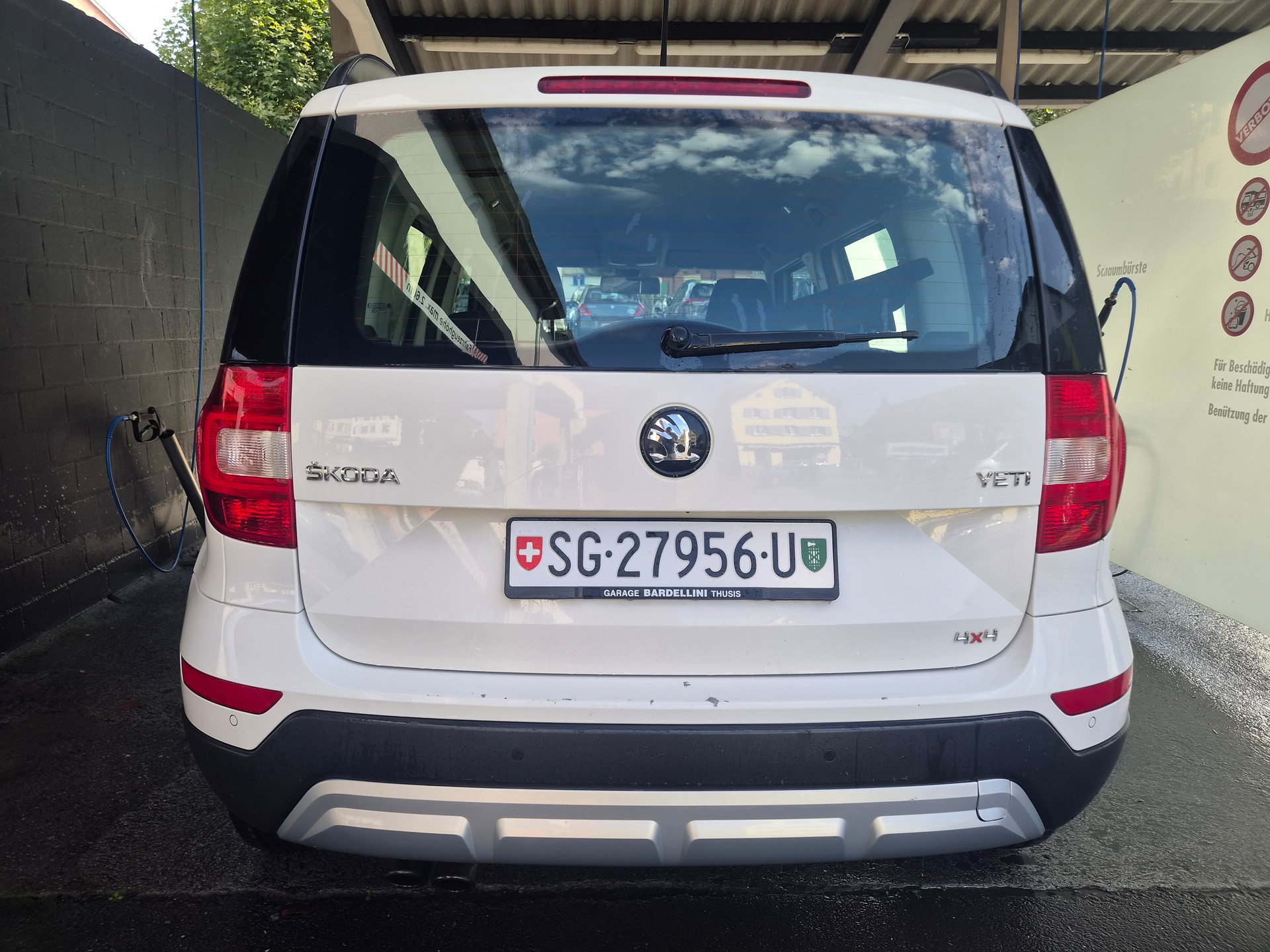 SKODA Yeti 1.8 TSI Active Outdoor 4x4-image-7