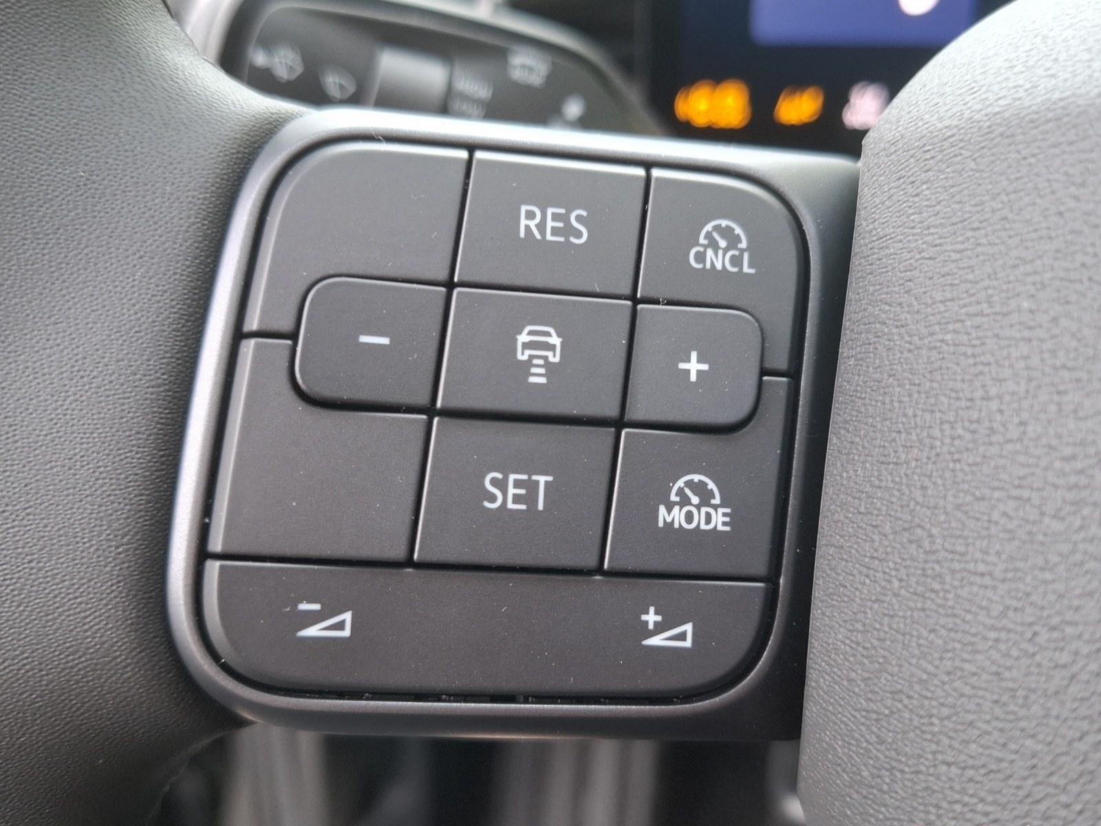 VW ID.Polo 52 kWh Life Edition One-image-14