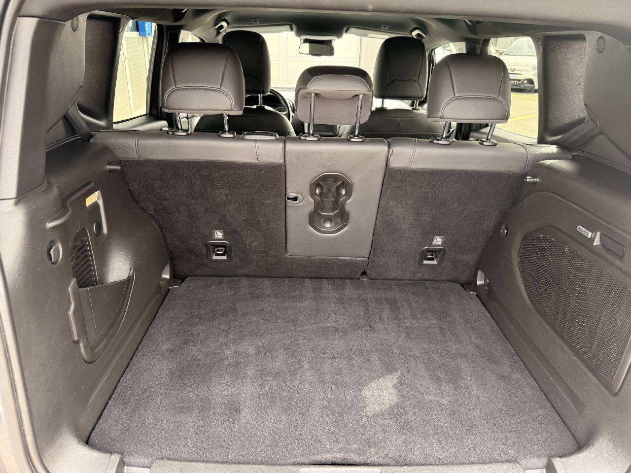 JEEP Renegade 1.3 Turbo S-image-9