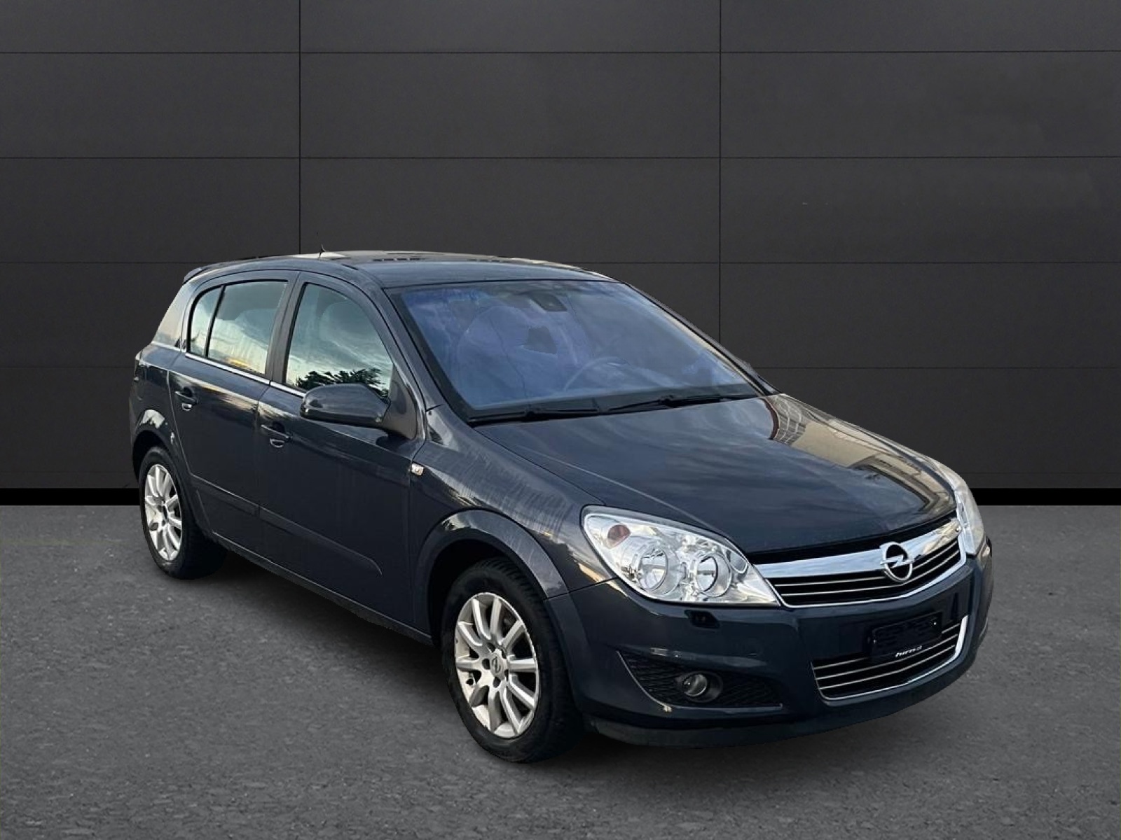 OPEL Astra 1.6i 16V Turbo Cosmo-image-2