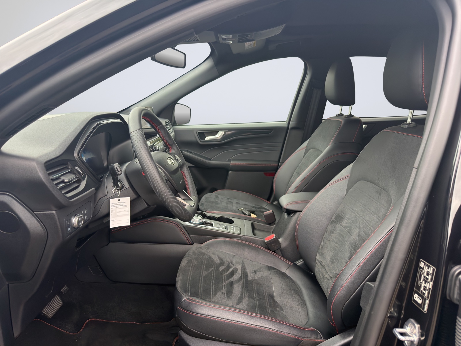 FORD Kuga 2.5 Plug-in Hybrid ST-Line X-image-8