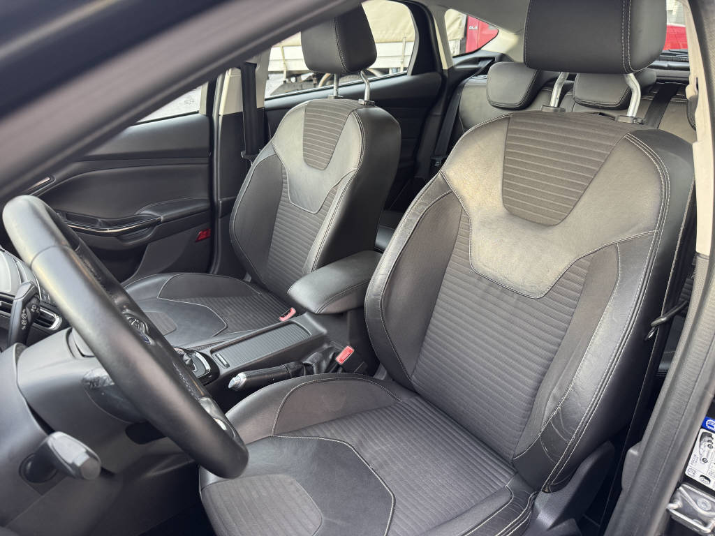 FORD Focus 1.0i EcoB 125 Titanium-image-7