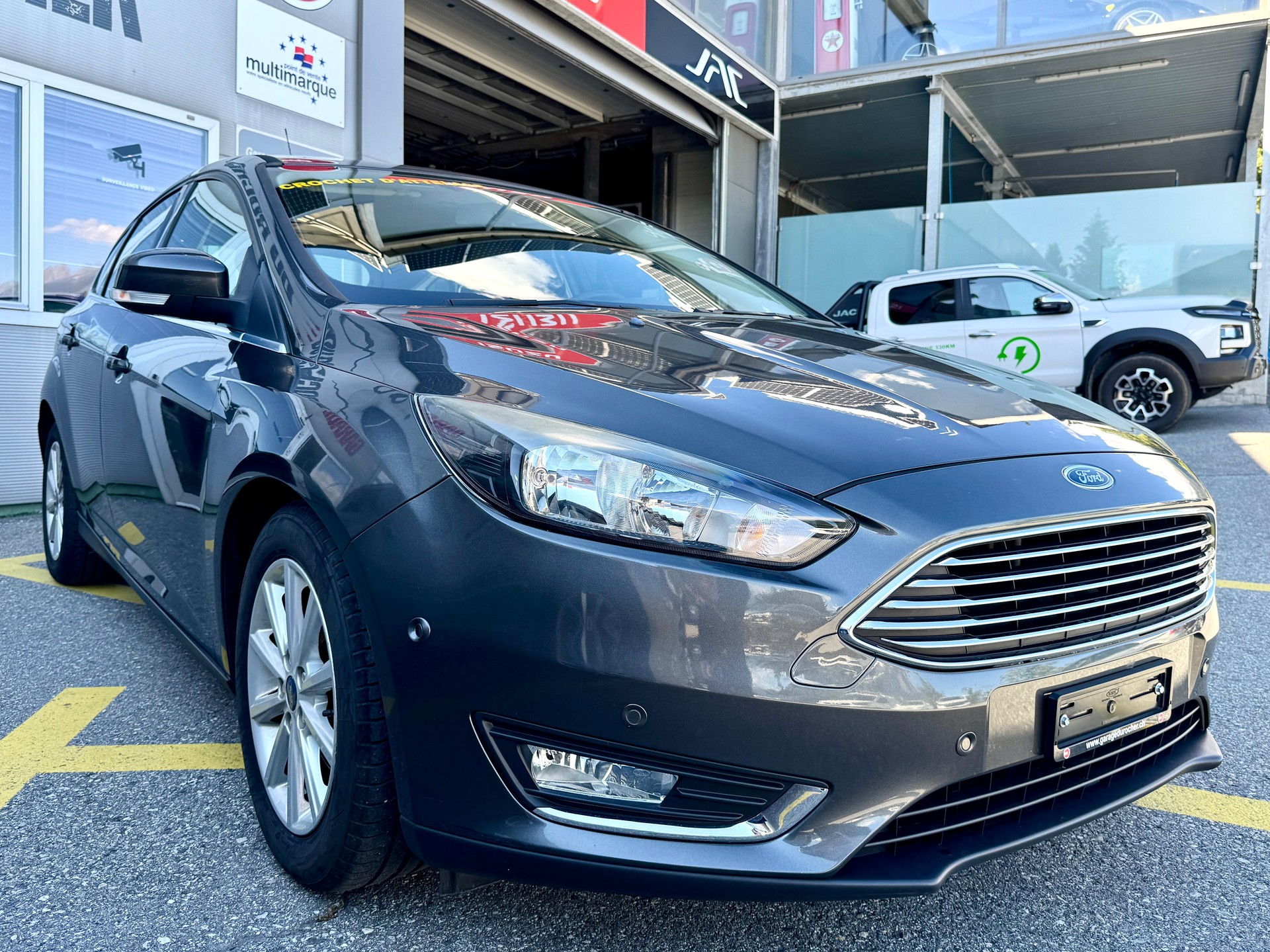 FORD Focus 1.0i EcoB 125 Titanium-image-0