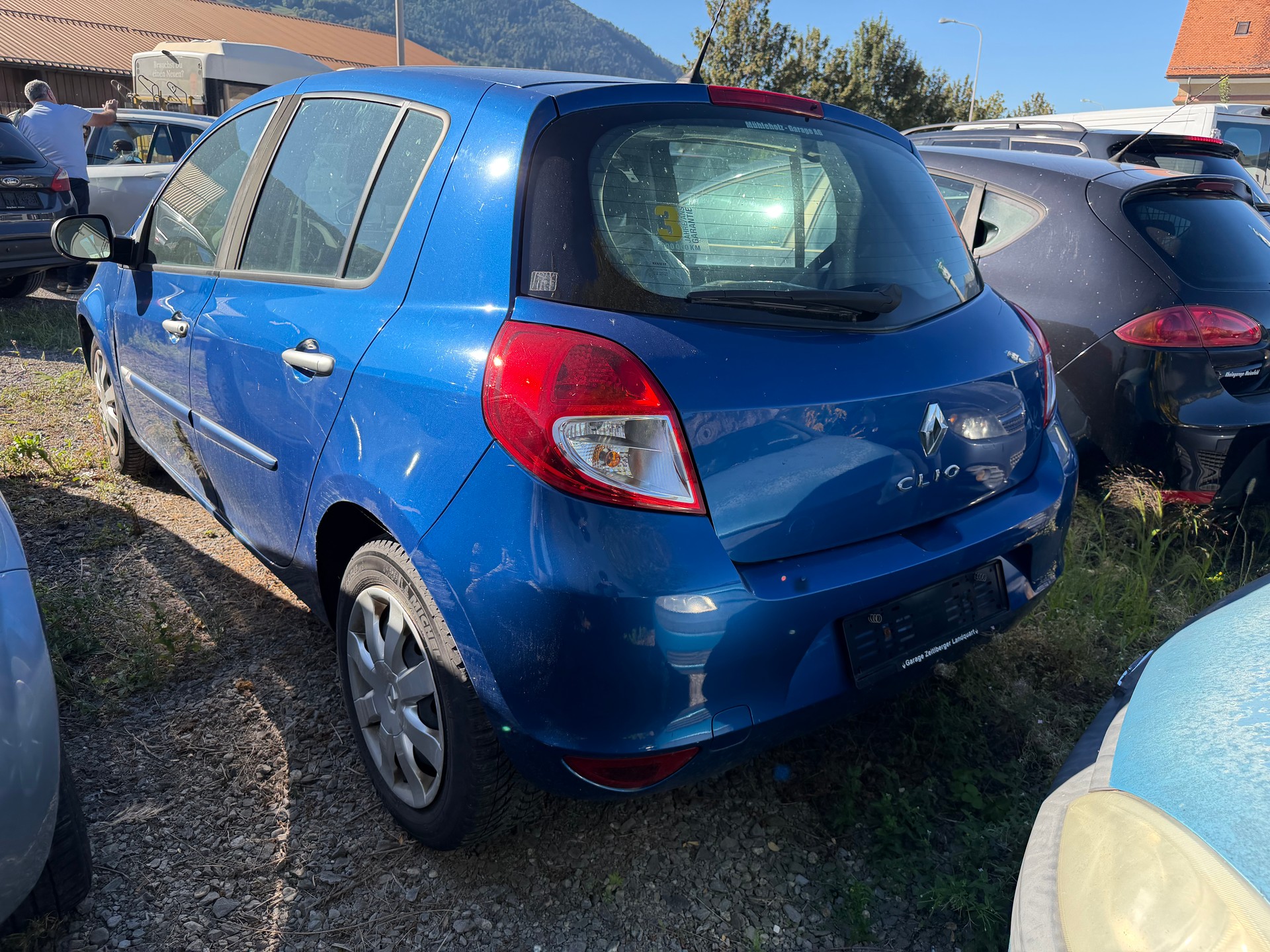 RENAULT Clio 1.2 16V Turbo Exception-image-3
