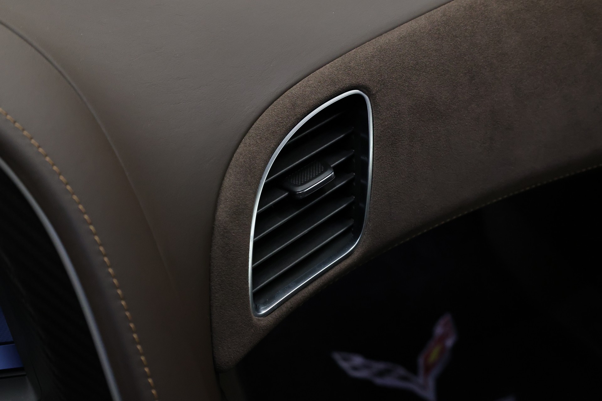 CHEVROLET Corvette C7 Stingray Z51 6.2 V8 3LT-image-31