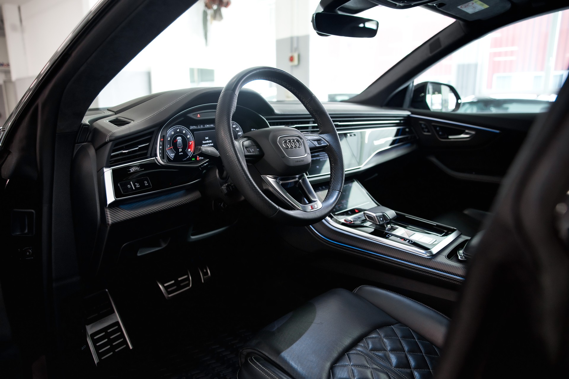 AUDI SQ8 SUV TFSI quattro tiptronic *CH-FHZ* FACELIFT MY 2024-image-20