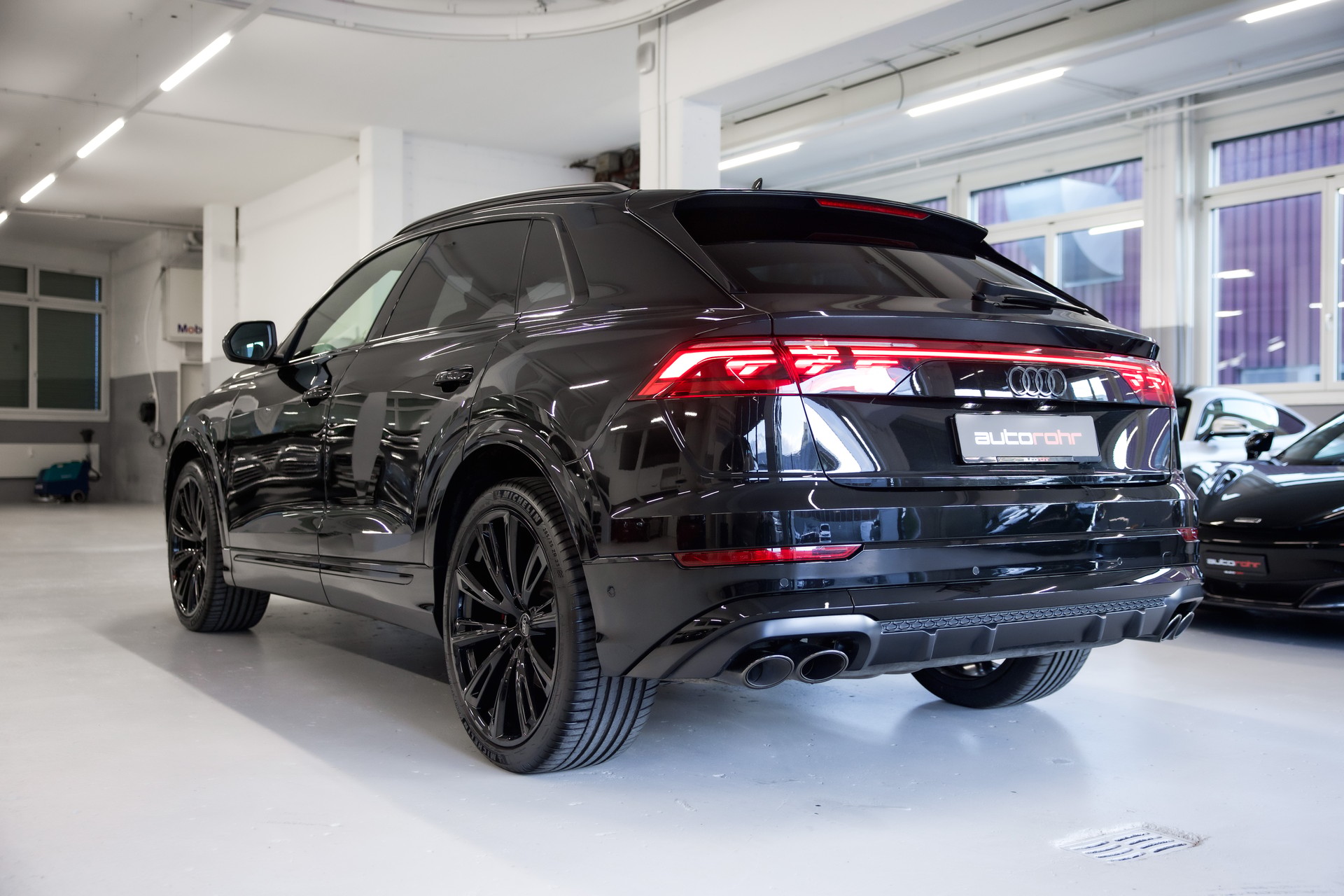 AUDI SQ8 SUV TFSI quattro tiptronic *CH-FHZ* FACELIFT MY 2024-image-7