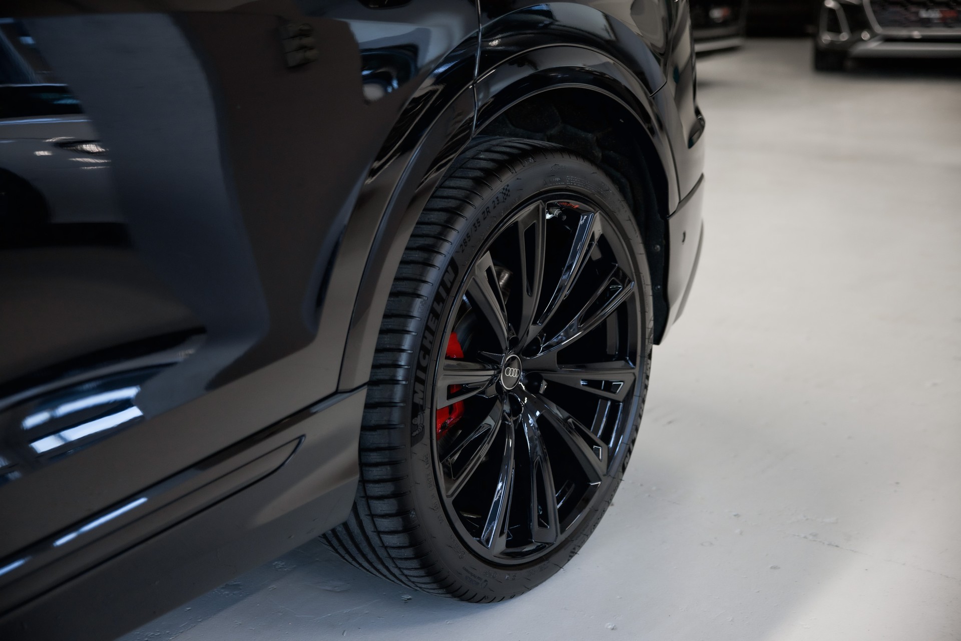AUDI SQ8 SUV TFSI quattro tiptronic *CH-FHZ* FACELIFT MY 2024-image-17