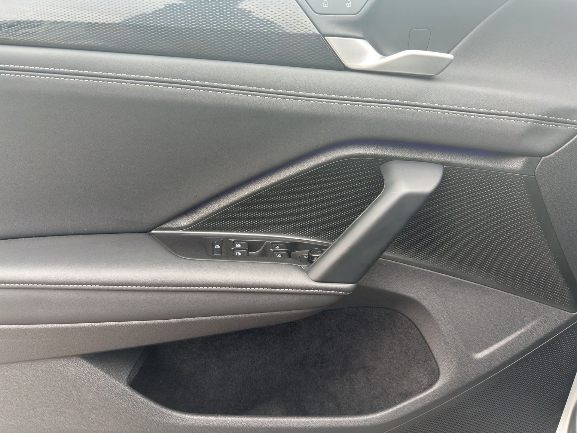 VW Tayron 1.5 eTSI mHEV Life DSG-image-9