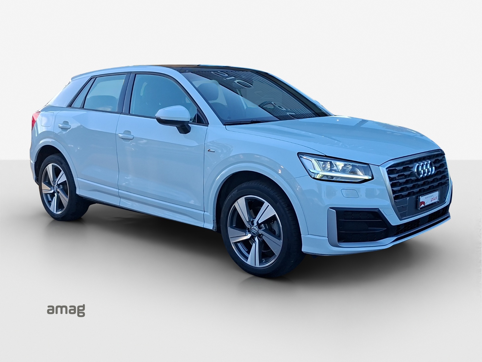 AUDI Q2 2.0 TFSI sport quattro S-tronic-image-5